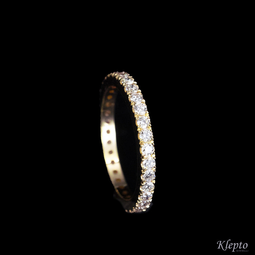 Infinity in yellow gold