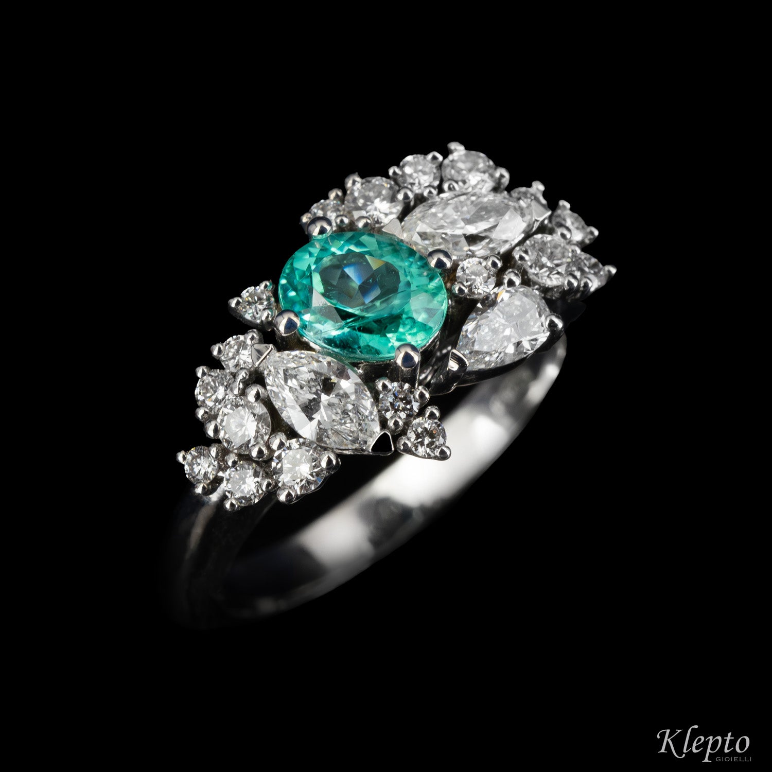 Classic ring by Klepto in white gold with Paraiba Tourmaline and Diamonds