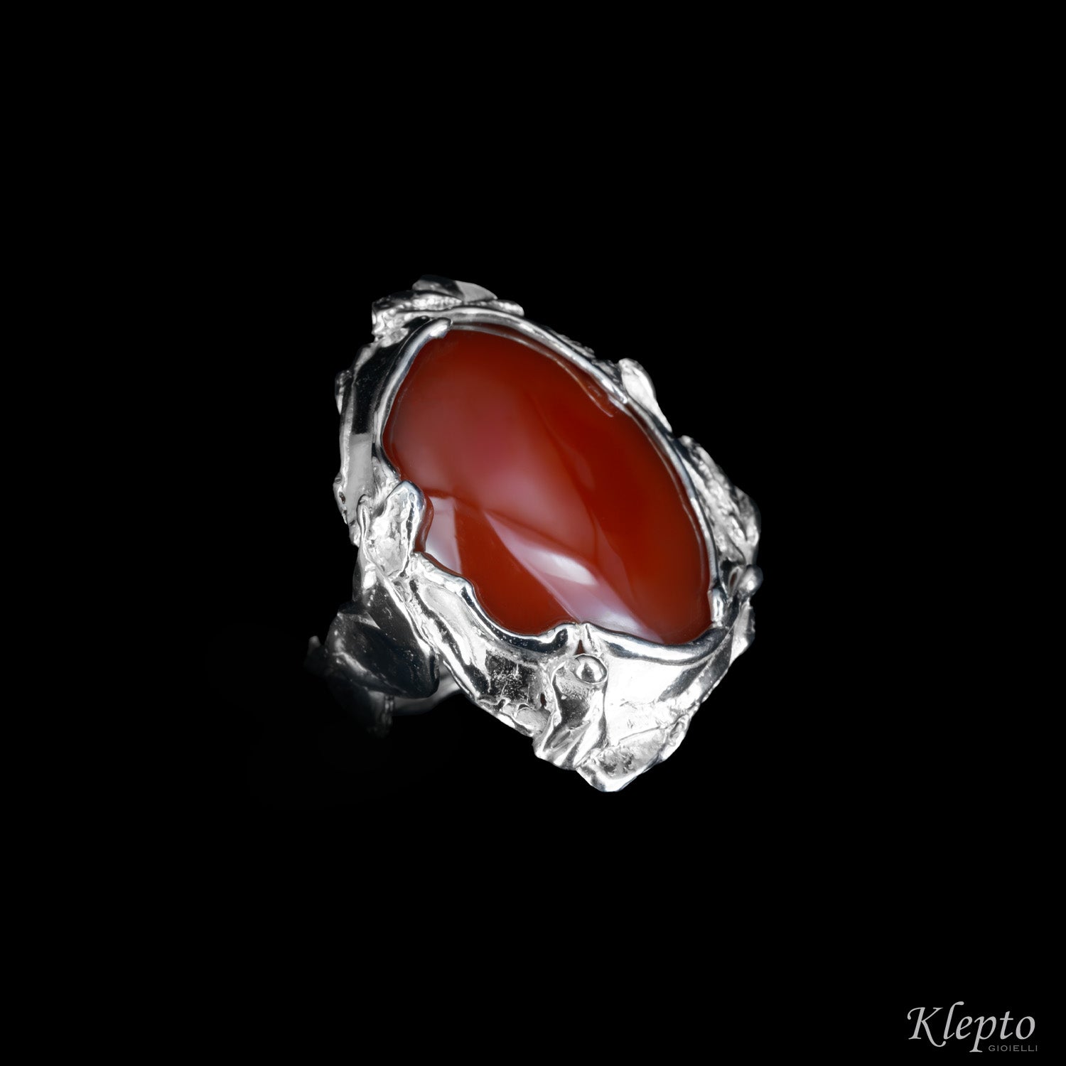Silnova® Silver Ring with Agate