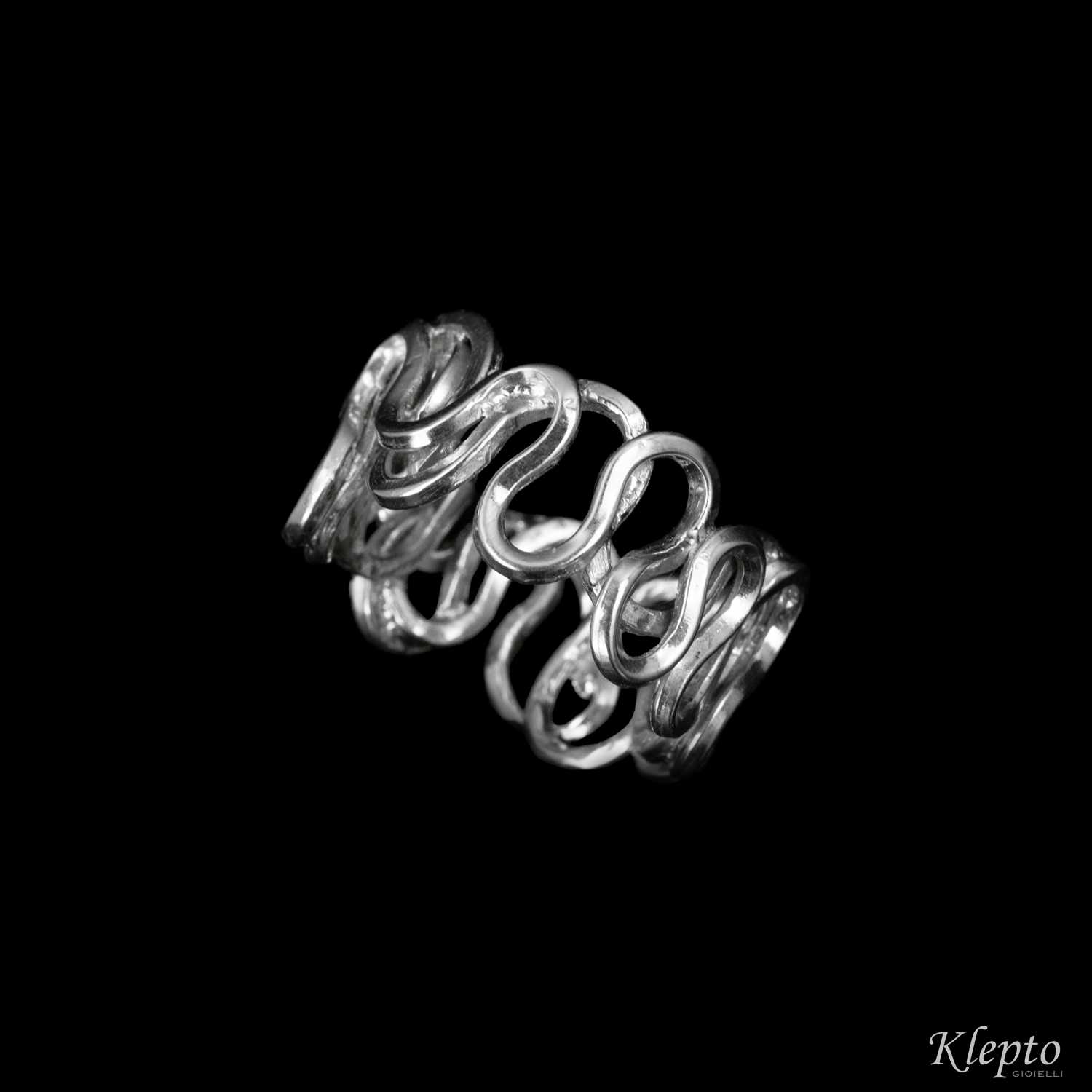Silnova® braided wire silver ring