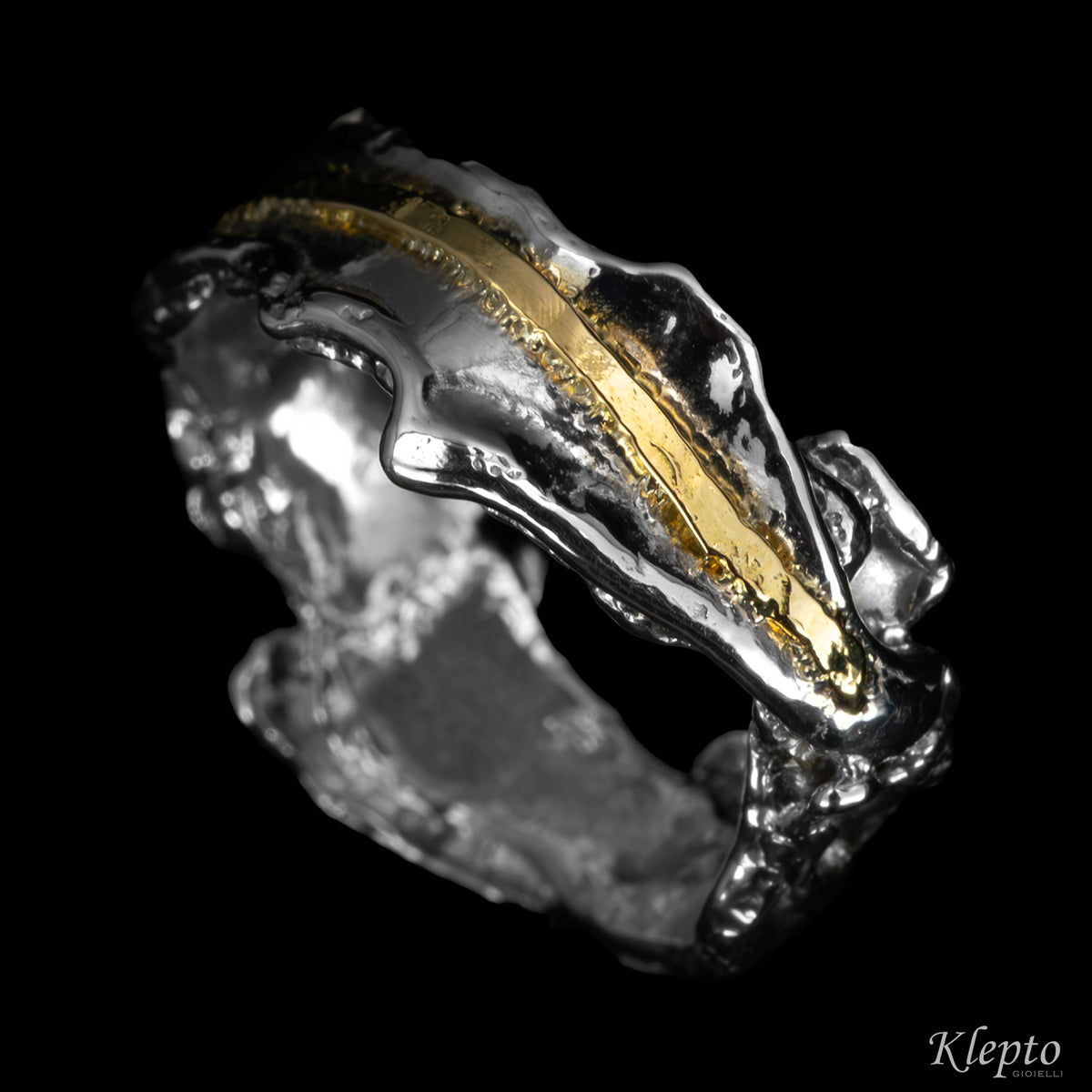 Silnova® silver ring with yellow gold details