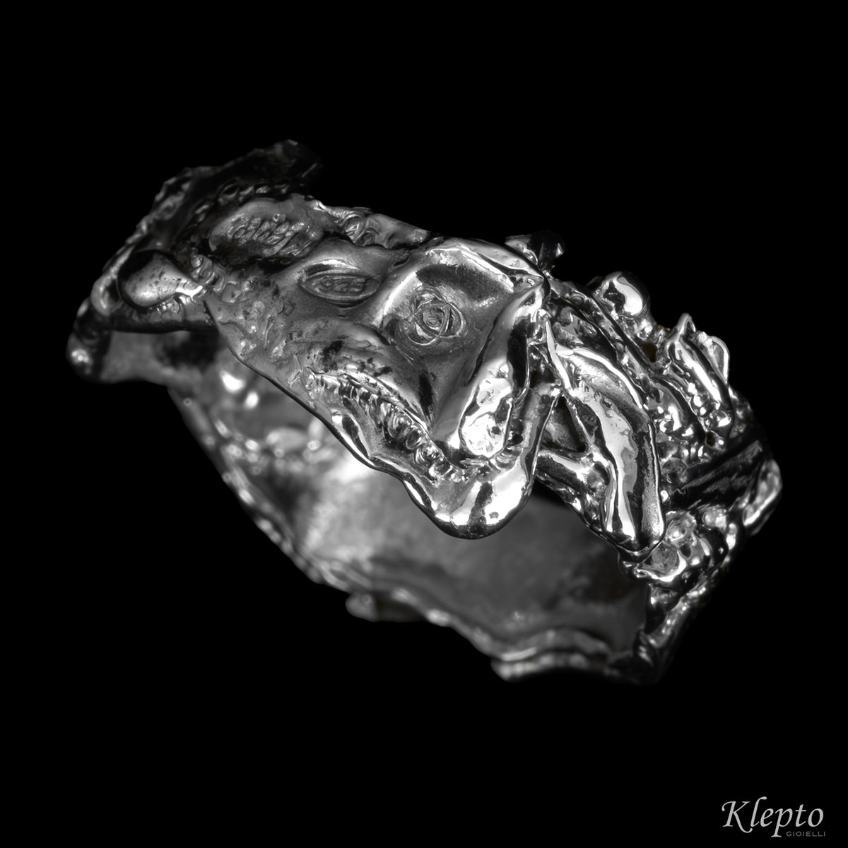 Silnova® silver ring with yellow gold details