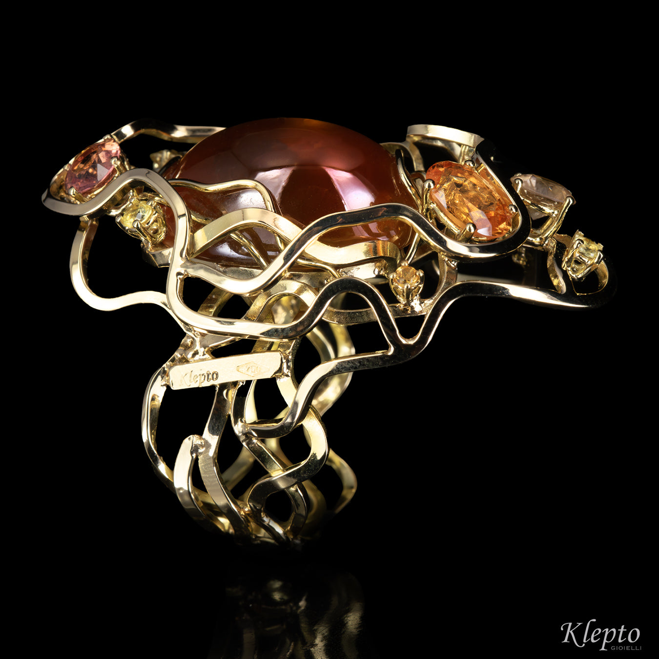 Yellow gold ring "Origins" with Spessartite, Sapphires, Zircons, and Garnet fanta