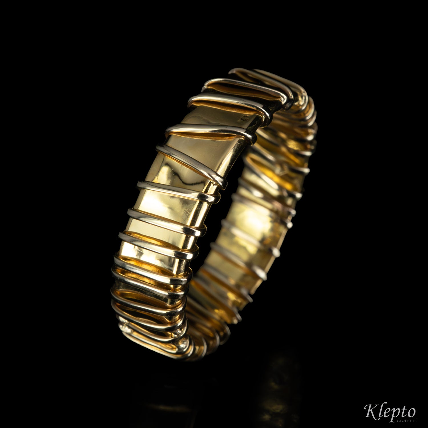 Natural yellow and white gold ring