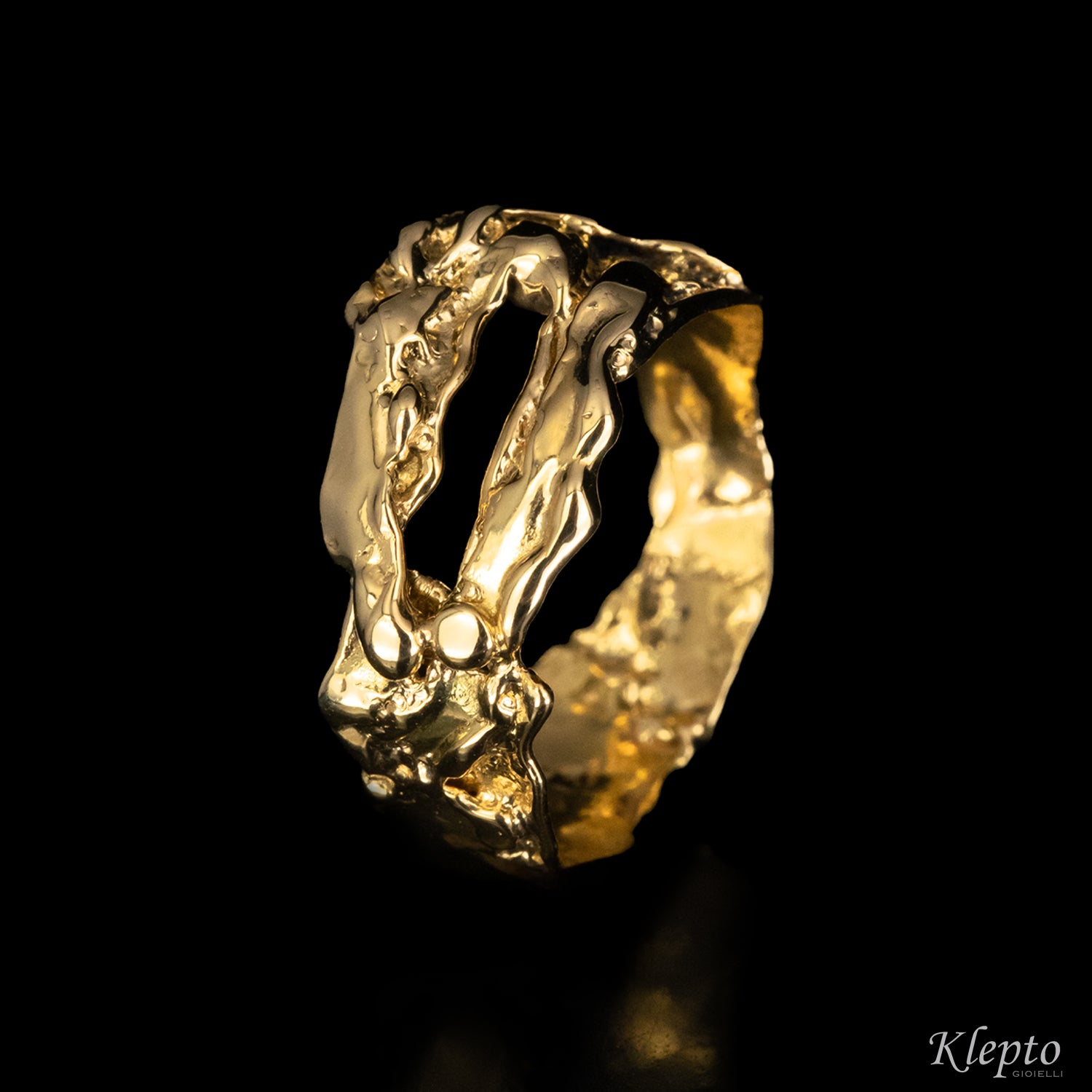Flame-Fused Yellow Gold Ring