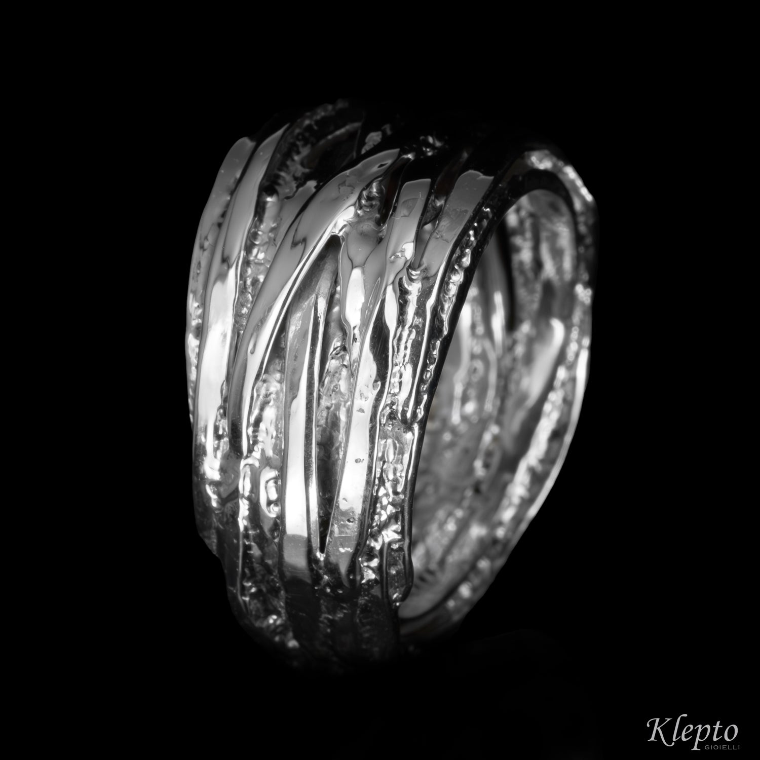 Silnova® Silver Ring with Braided Wire