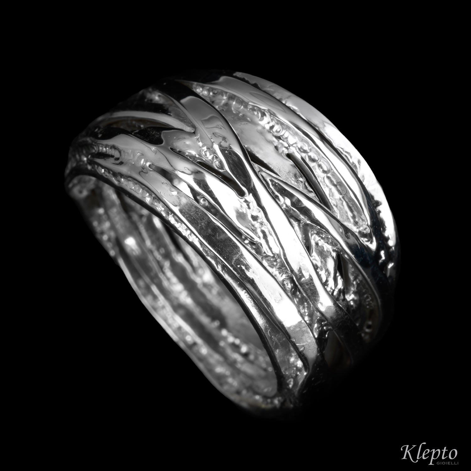 Silnova® Silver Ring with Braided Wire