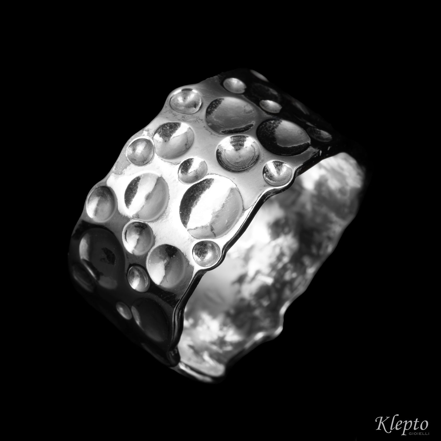 Hammered Silver Ring Silnova®