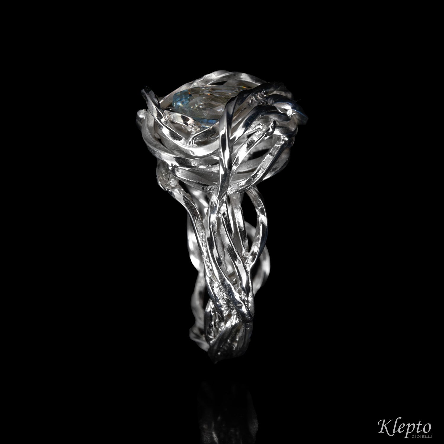 Silver ring Silnova® with woven wire and Aquamarine