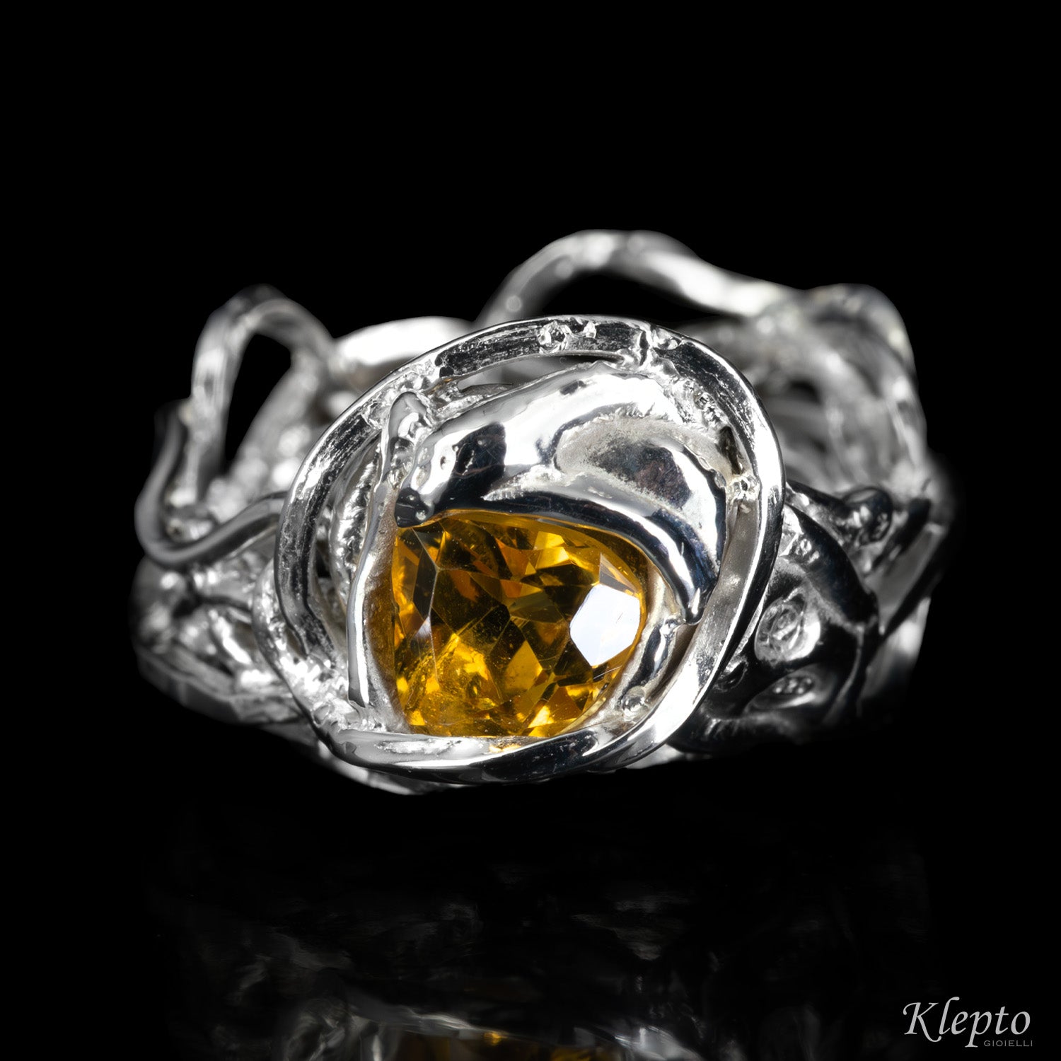 Silver ring Silnova® with twisted wire and Citrine