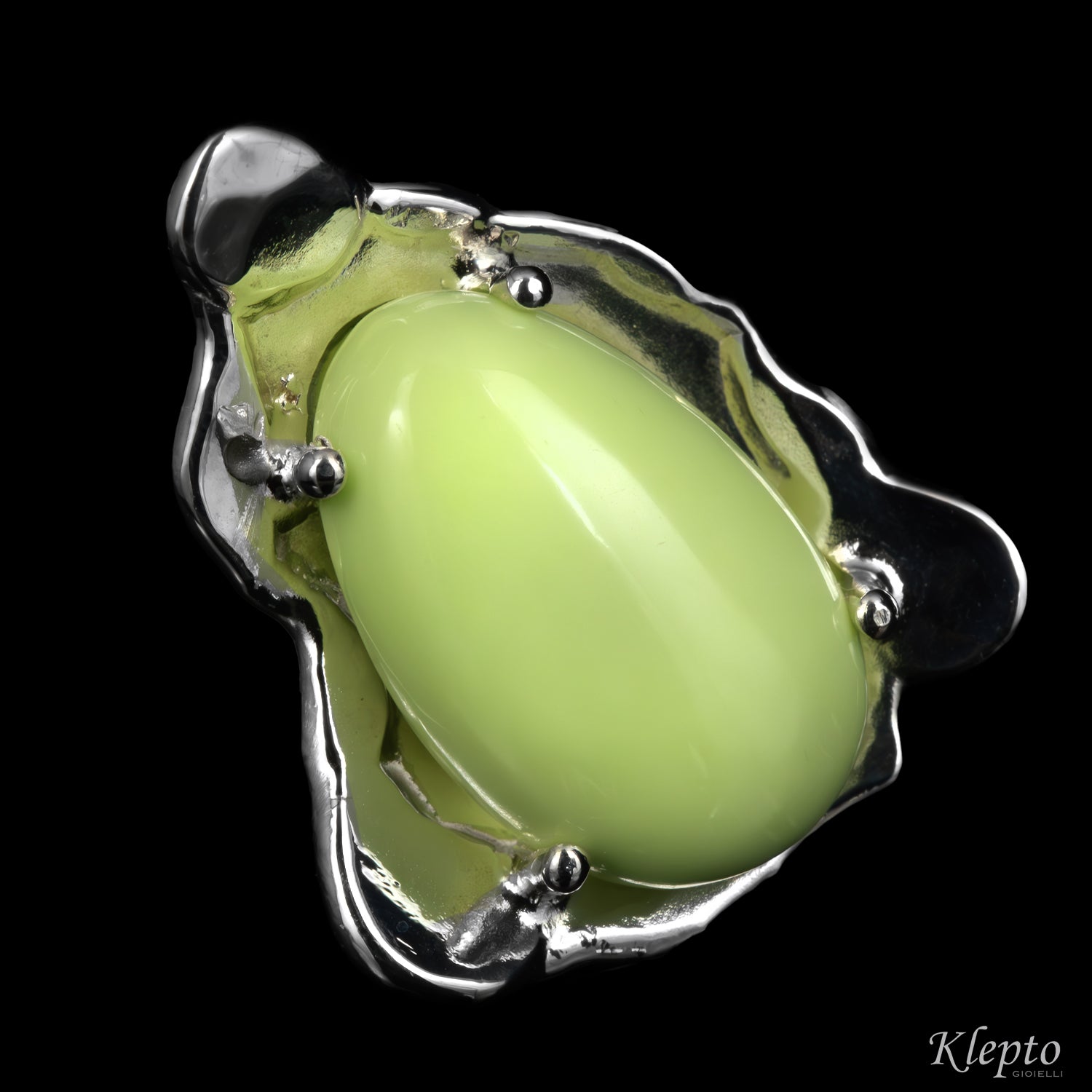 Silver Ring Silnova® with Gaspeite