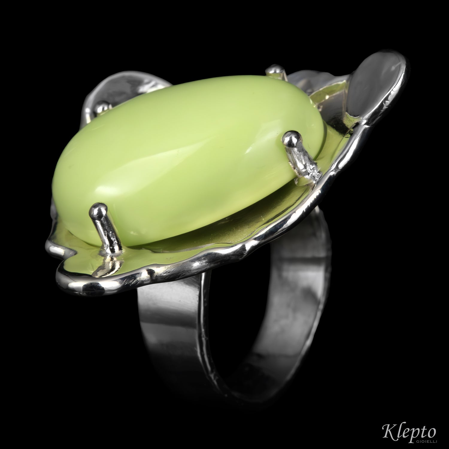 Silver Ring Silnova® with Gaspeite