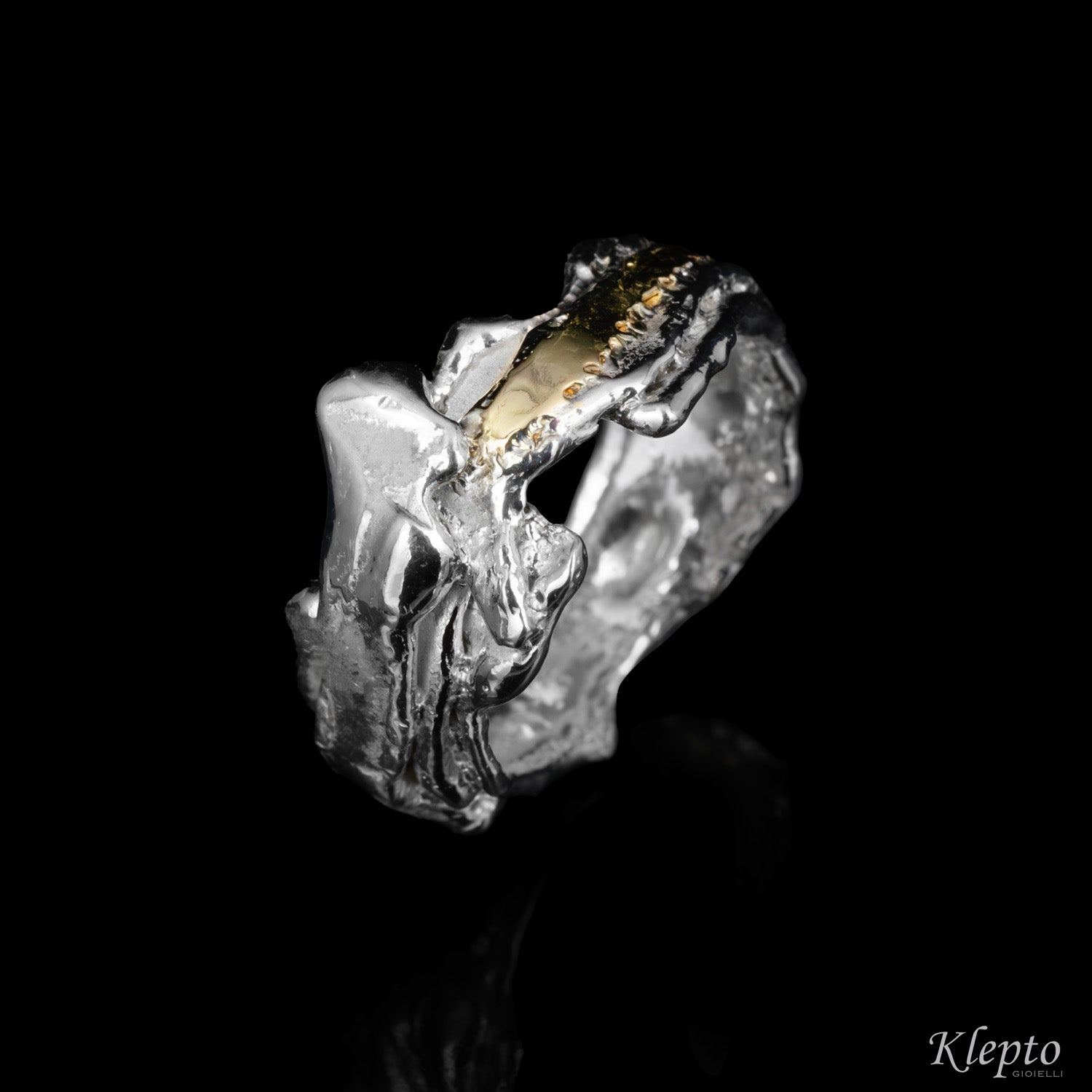 Silnova® Silver ring with yellow gold details