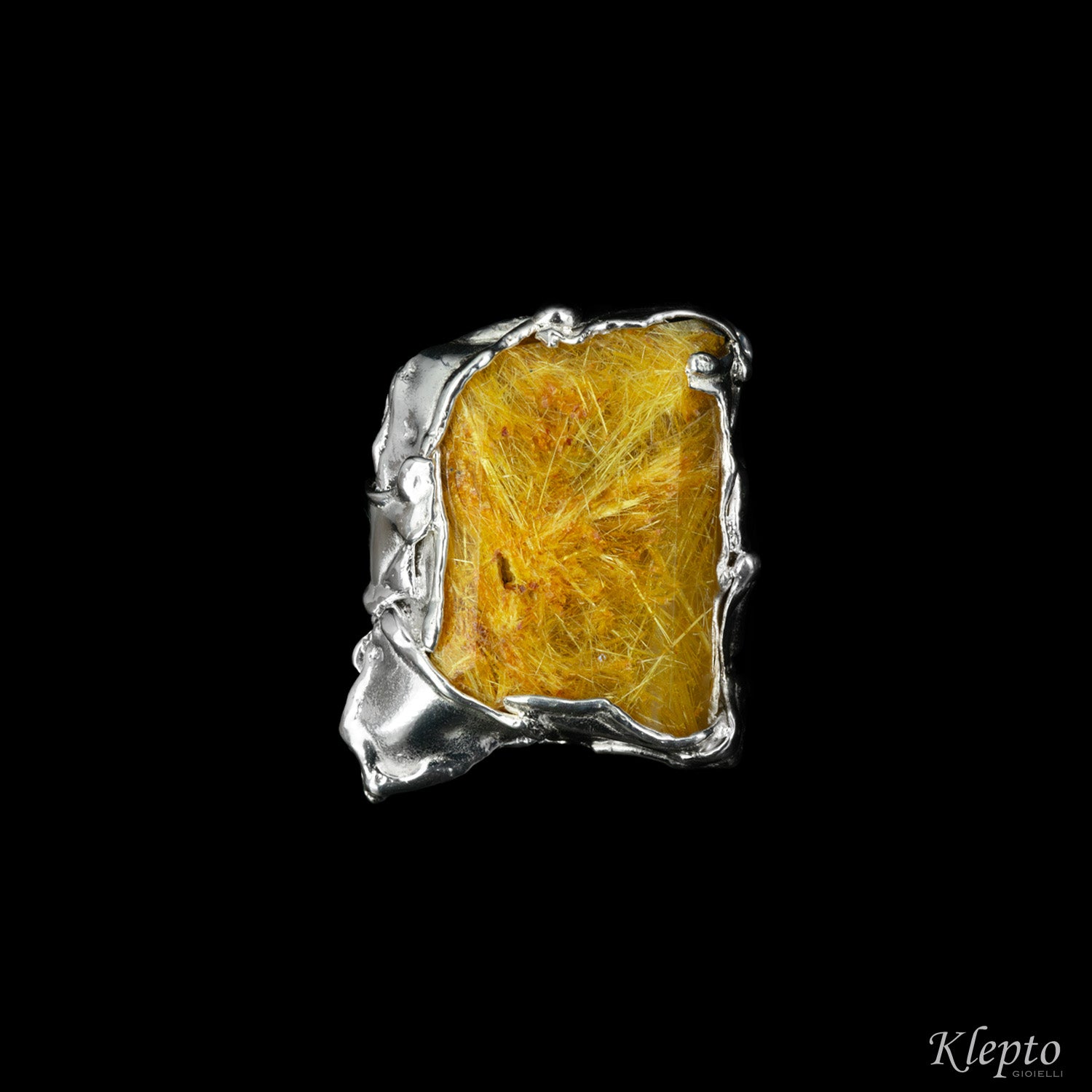 Silnova® Silver Ring with Rutilated Quartz