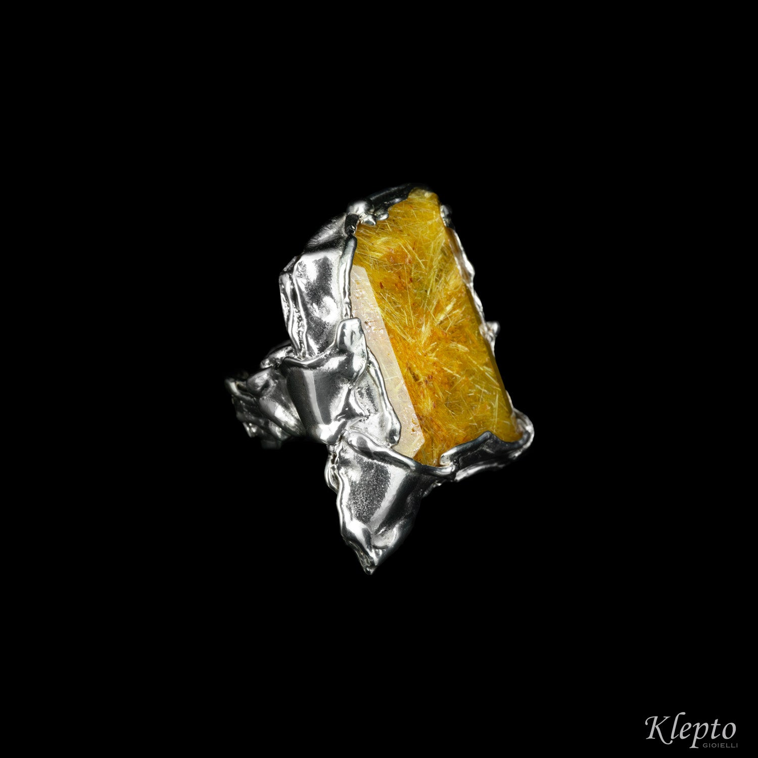 Silnova® Silver Ring with Rutilated Quartz