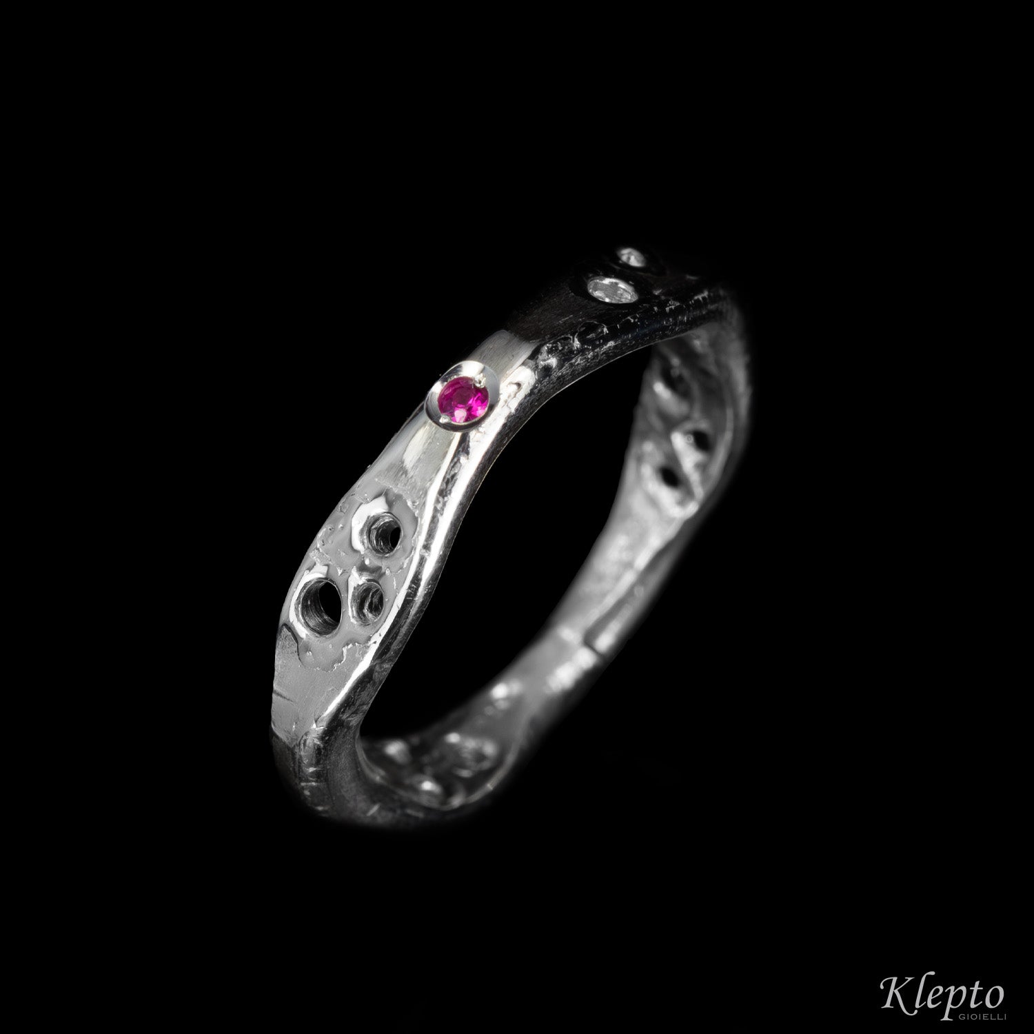 Silnova Silver Ring with Ruby