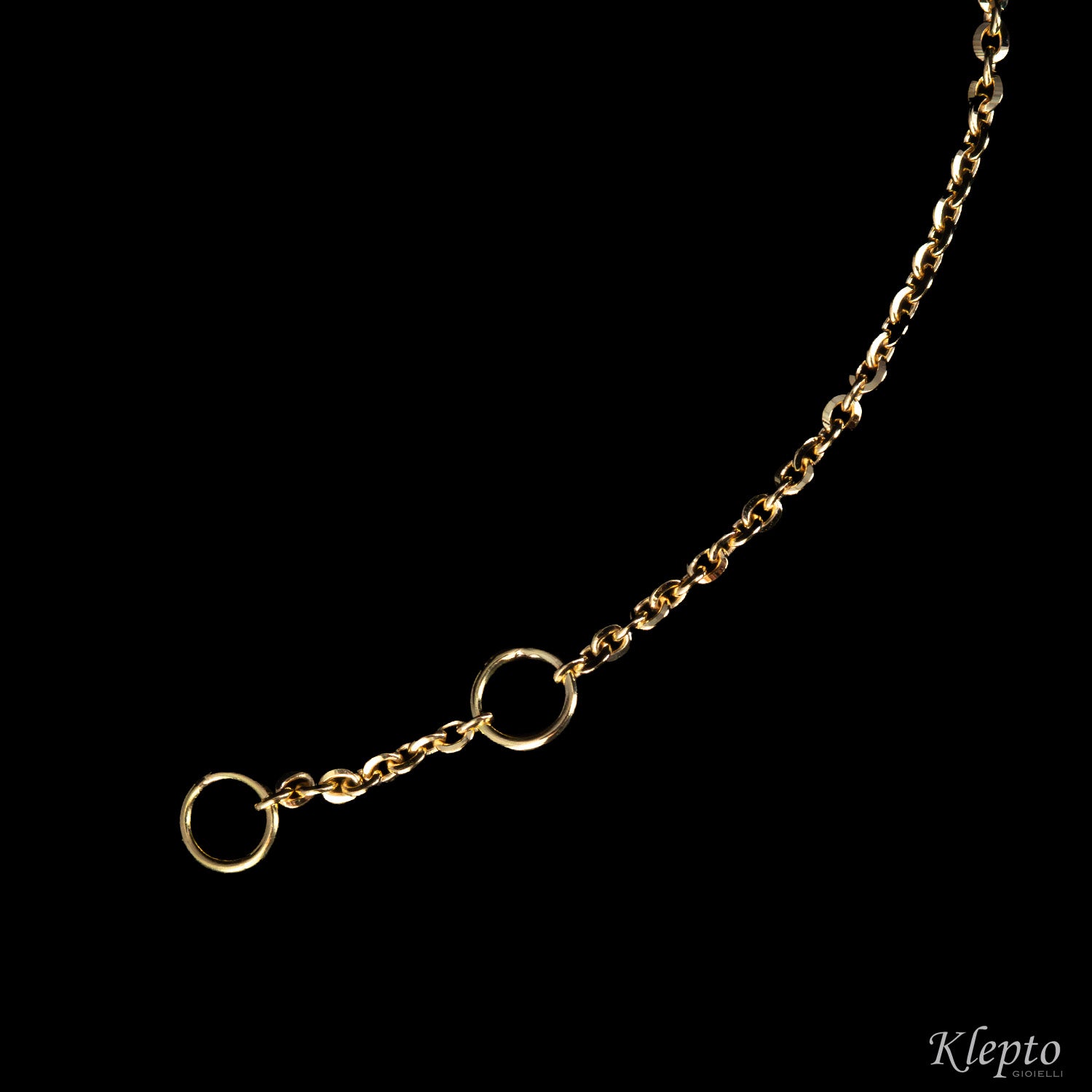 Gold bracelet with customizable cast plate