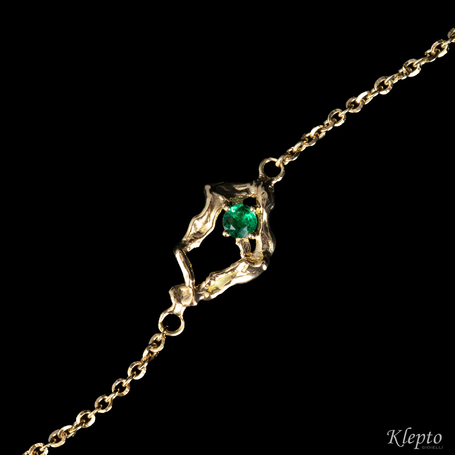 Yellow gold "Pepita" bracelet with Emerald