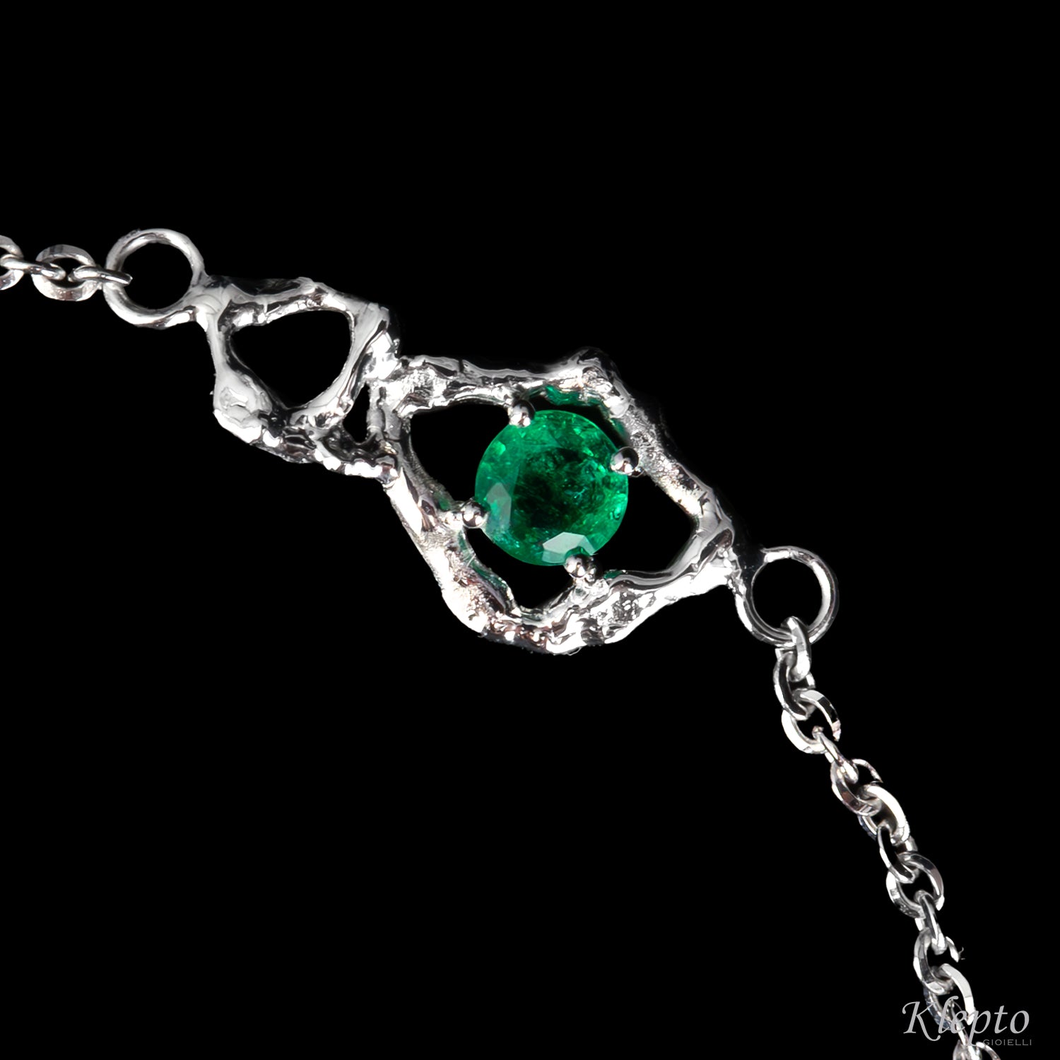 White Gold "Pepita" Bracelet with Emerald