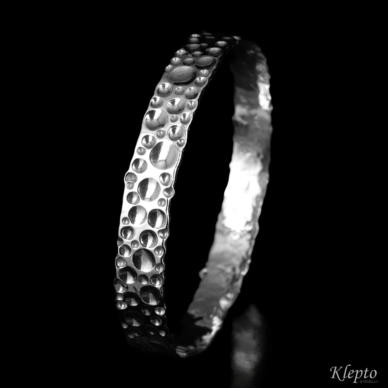 Silnova® Silver Hammered Rigid Bracelet