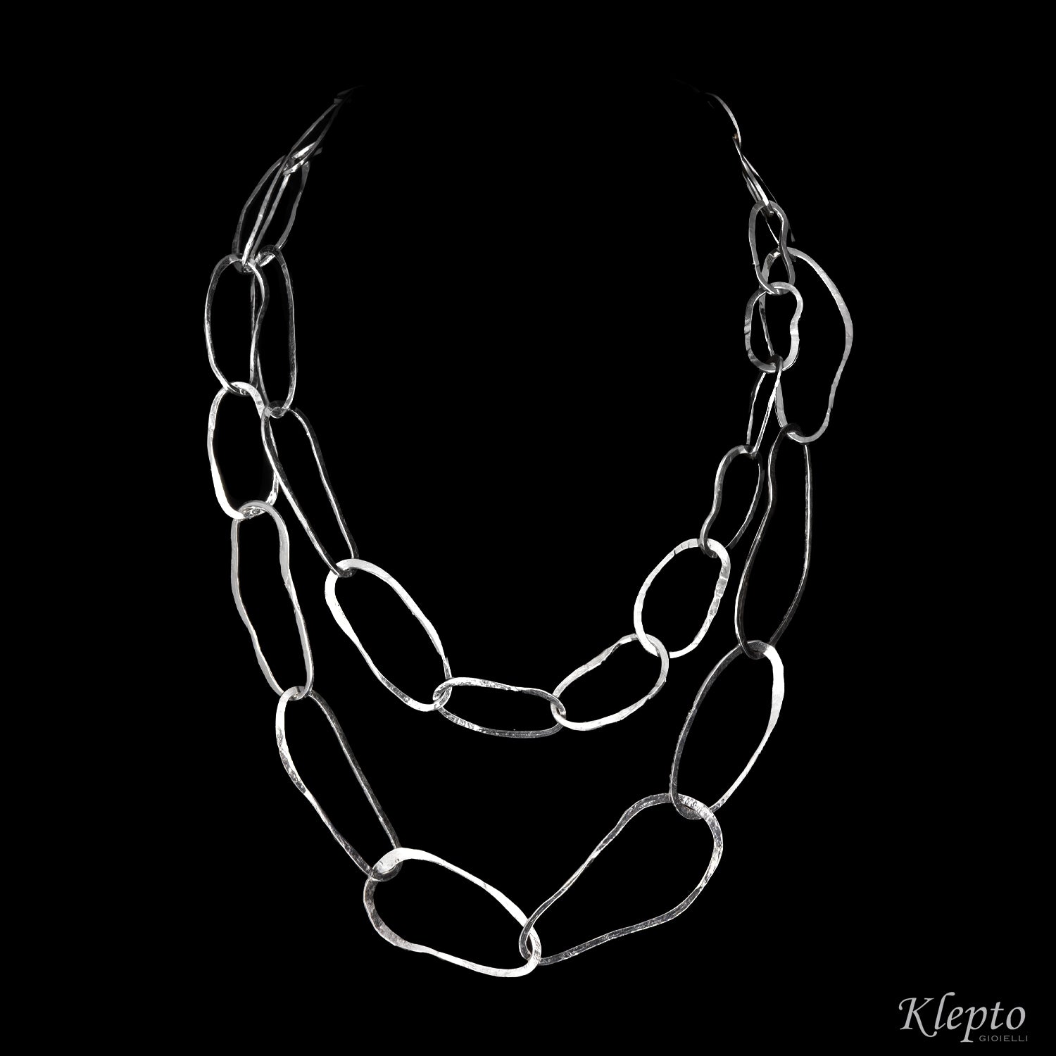 Silnova® Silver Necklace with Hammered Oval Rings