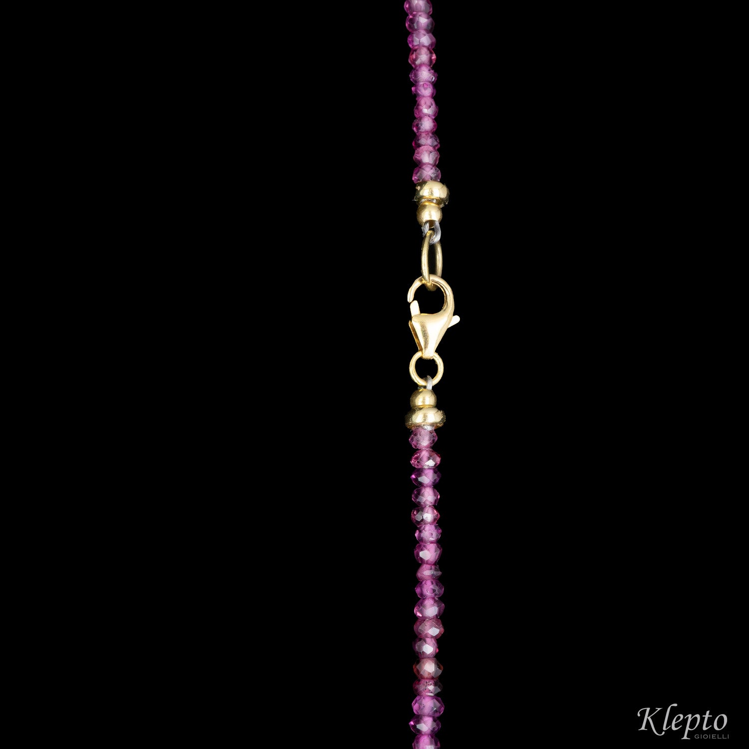 Long necklace with Rhodolite