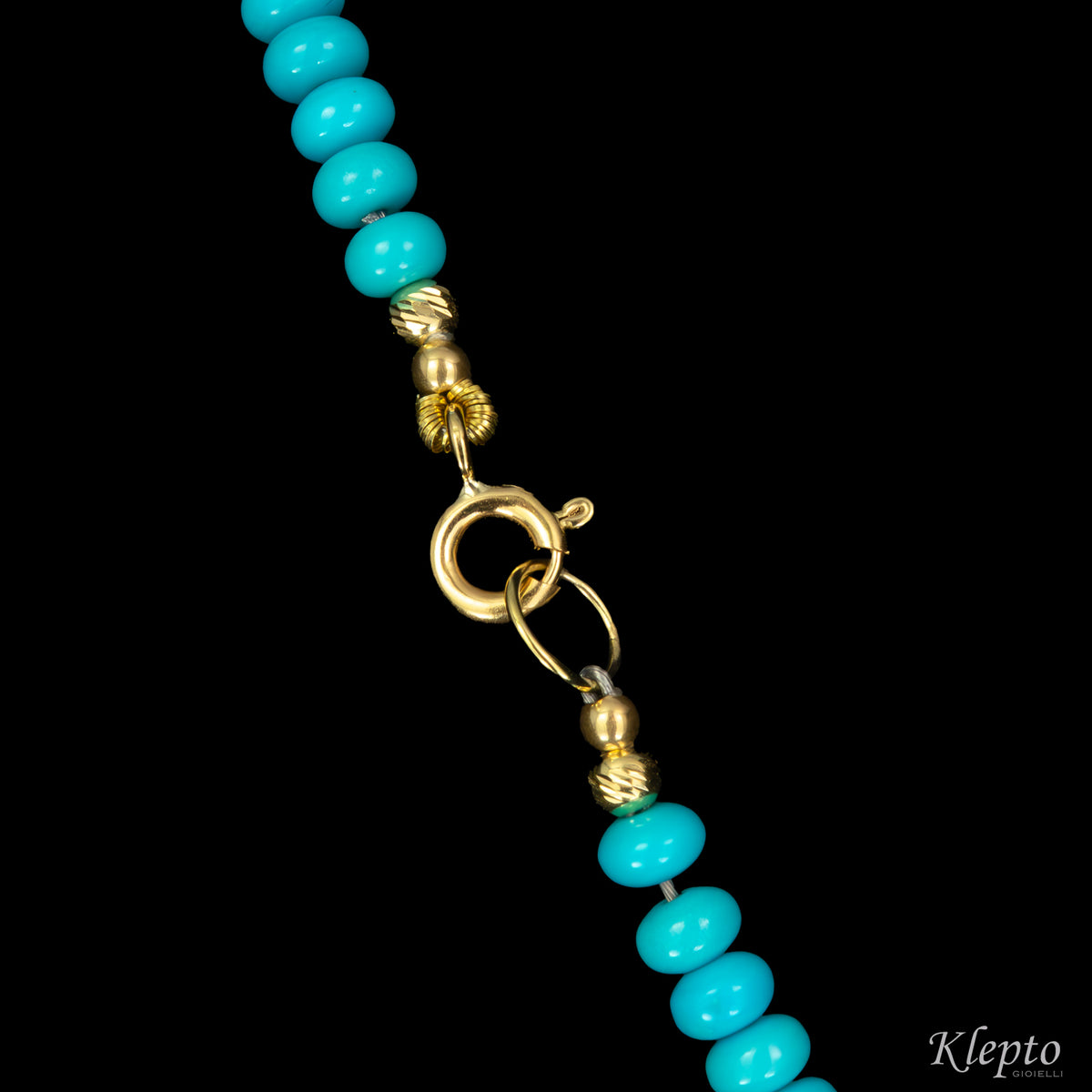 Turquoise choker necklace