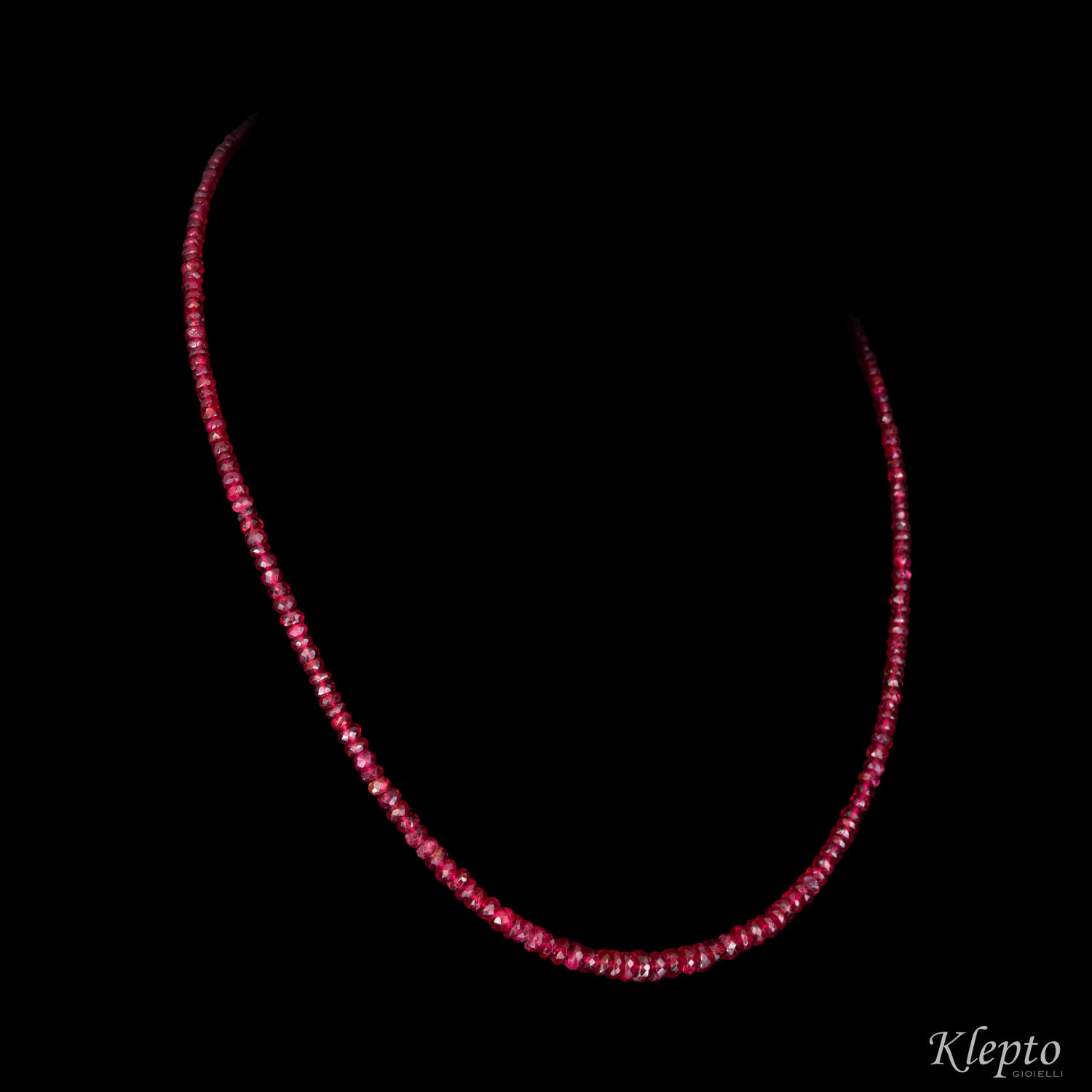 Necklace with red Spinelli