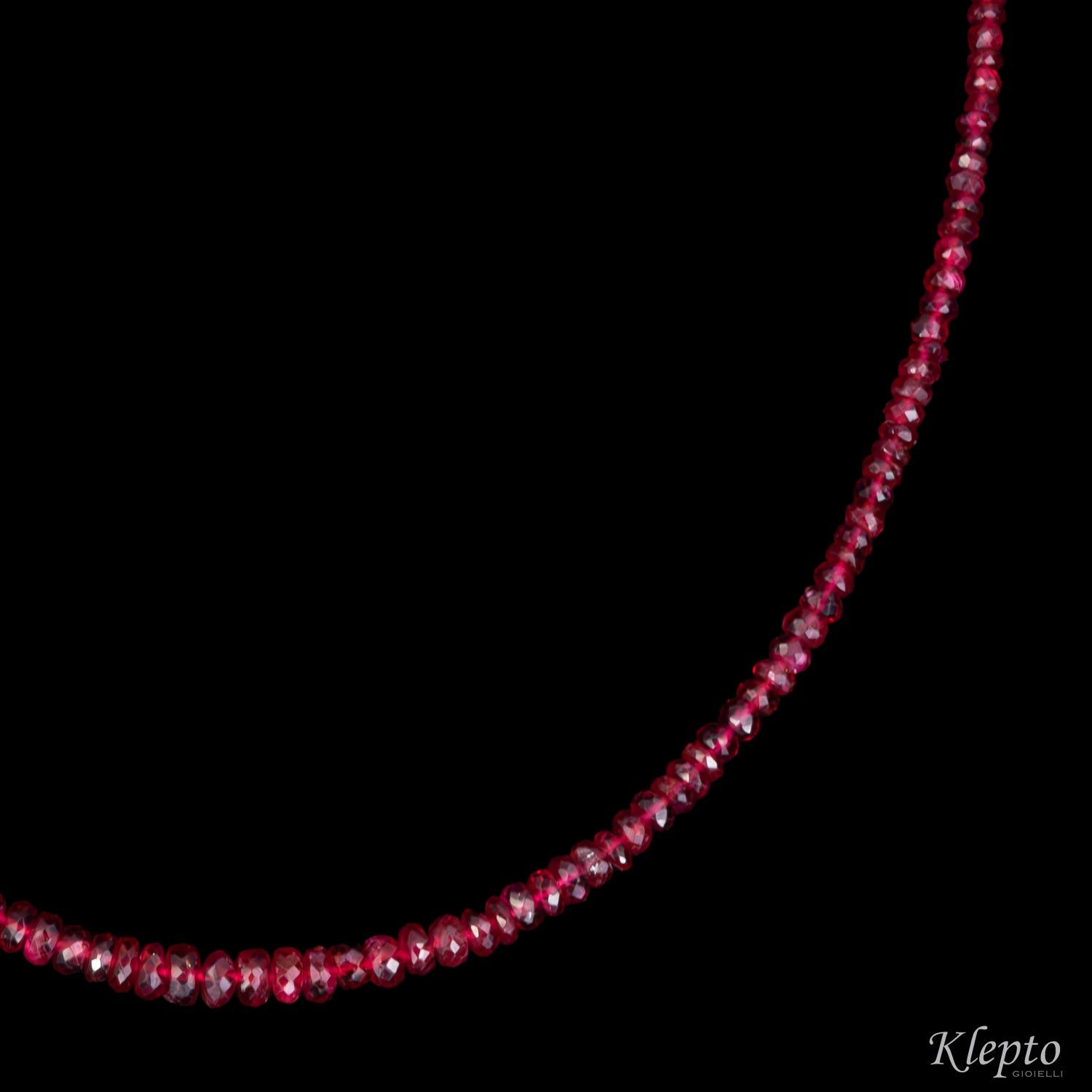 Necklace with red Spinelli