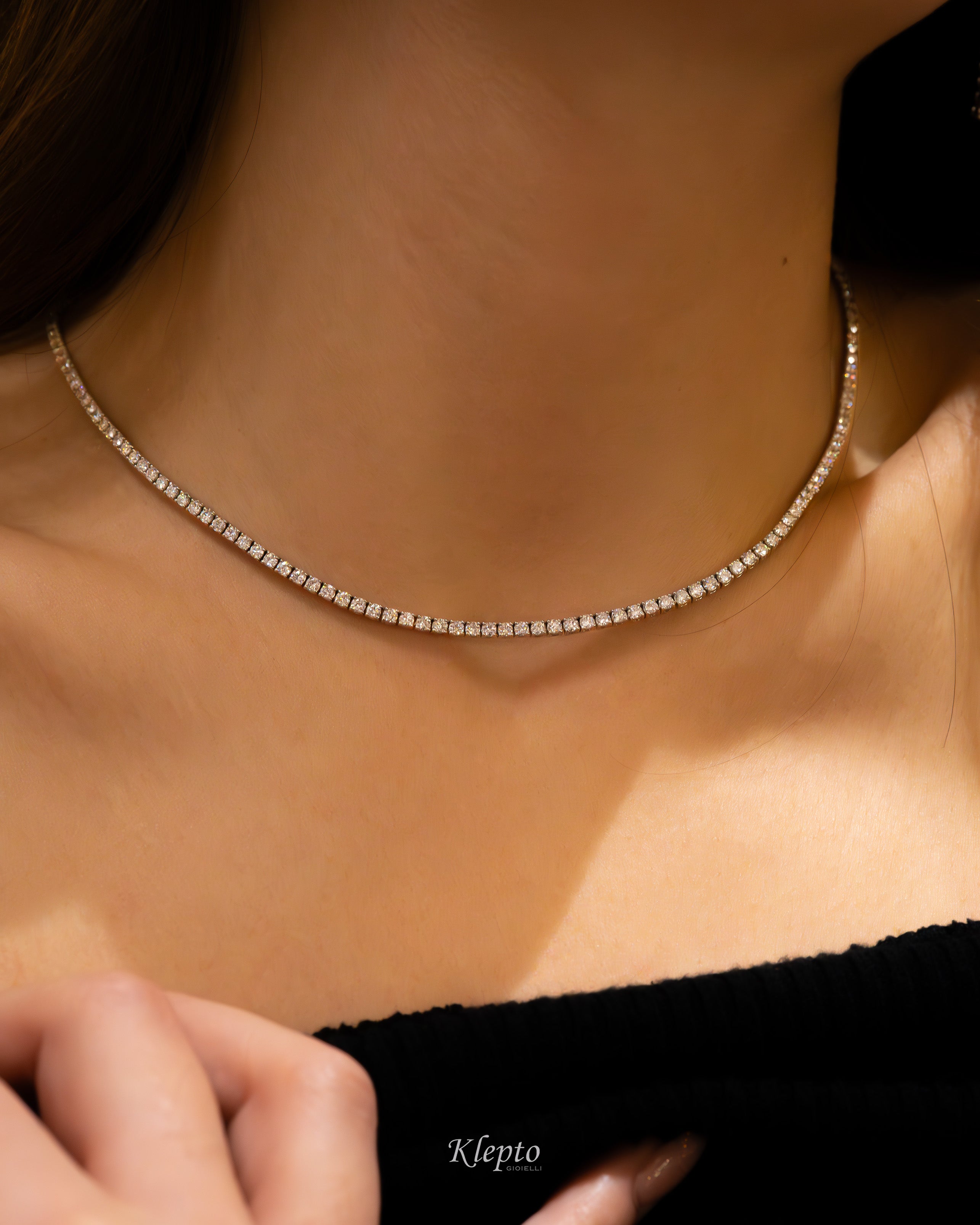 Tennis white gold necklace with diamonds