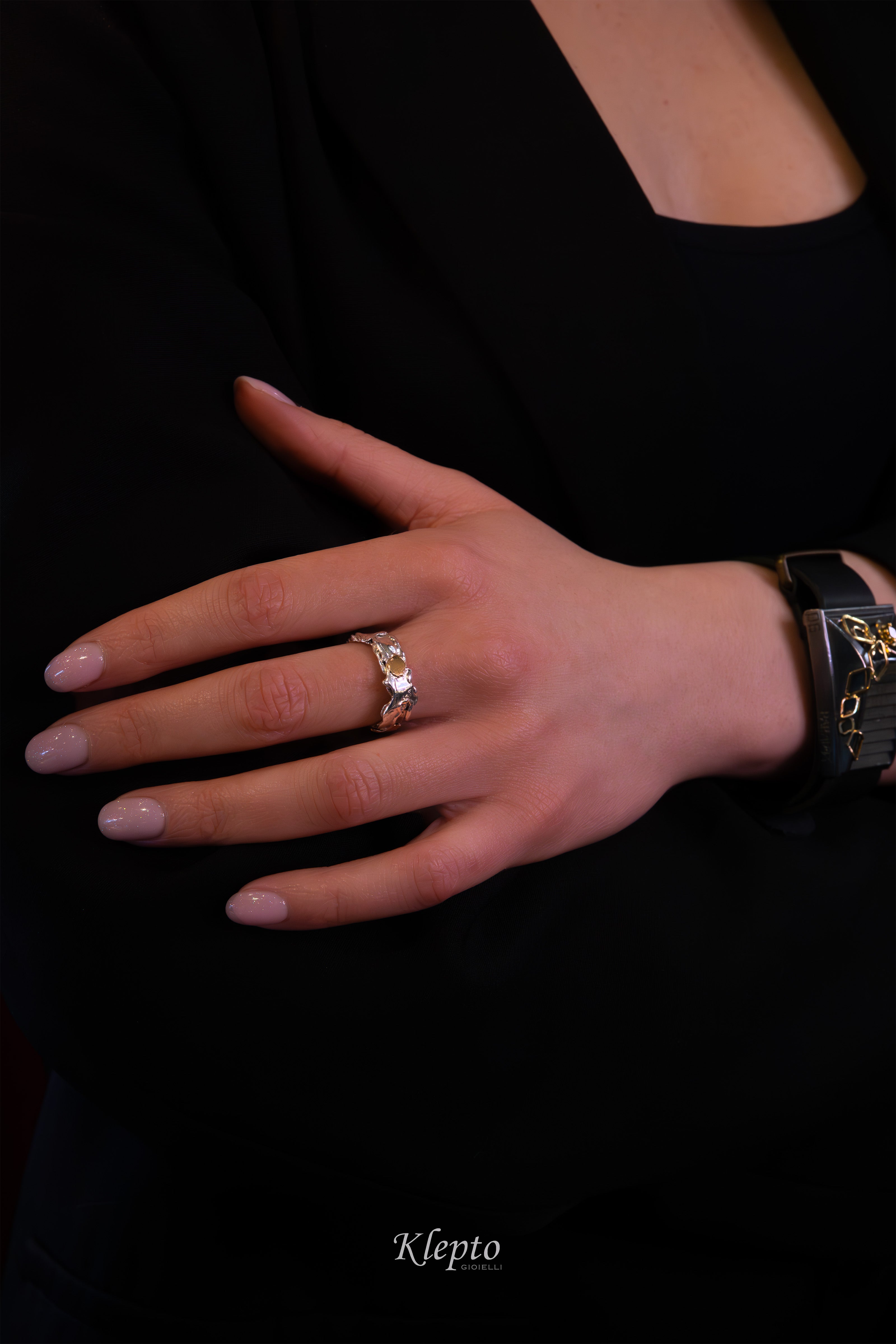 Ring in Silnova® Silver and yellow gold "Metamorphosis"