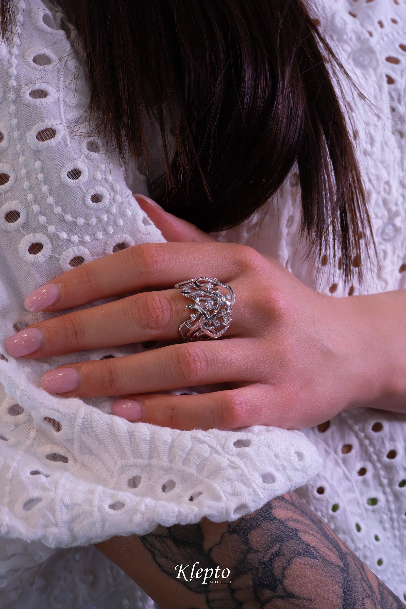 White gold ring "Origins" with Diamonds
