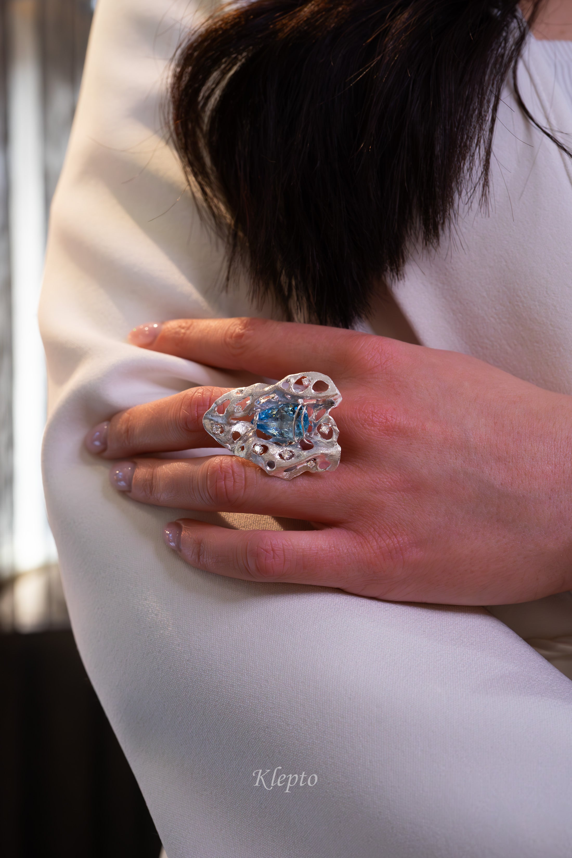 "Freyja" white gold ring with Aquamarine and Diamonds
