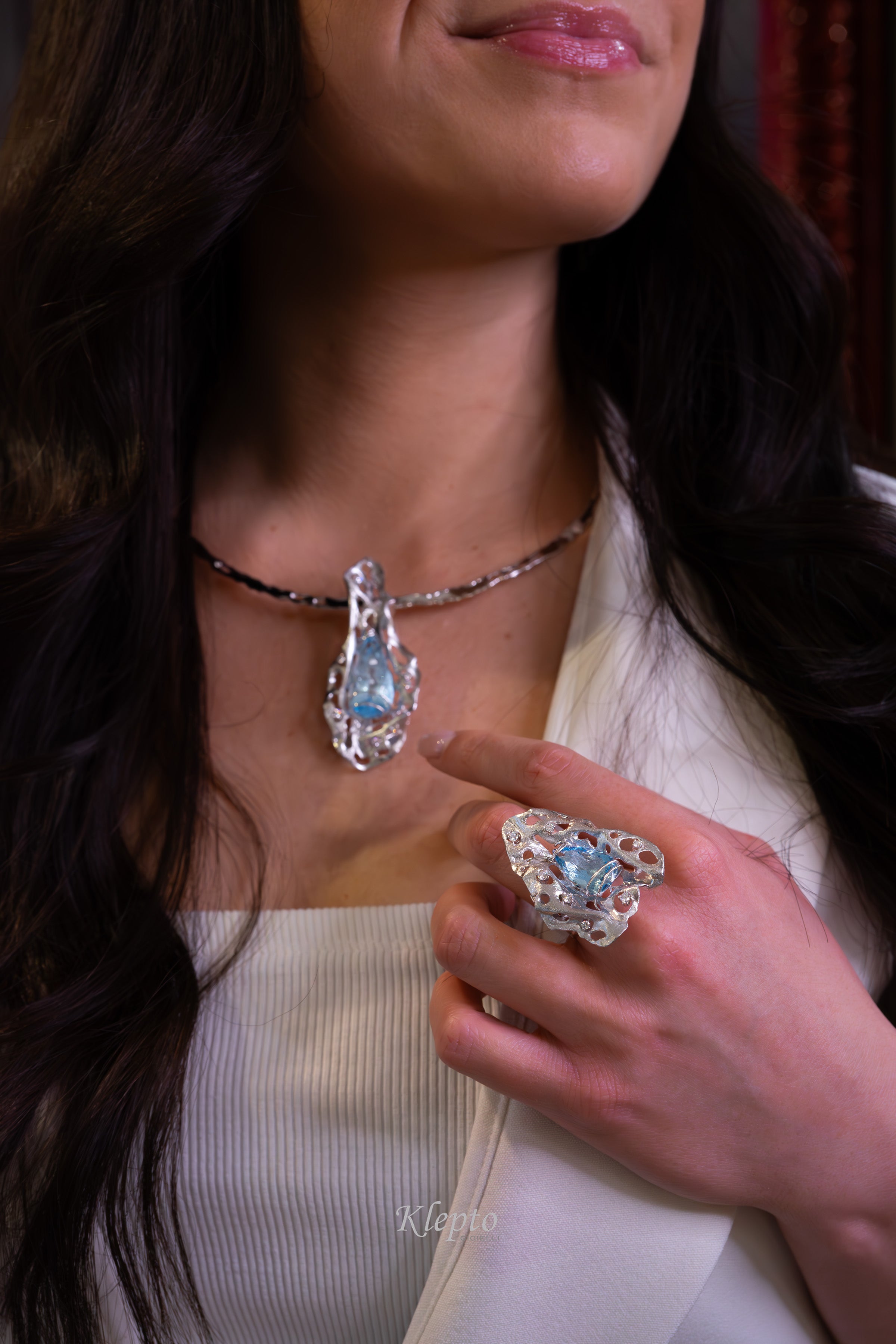 "Freyja" white gold ring with Aquamarine and Diamonds