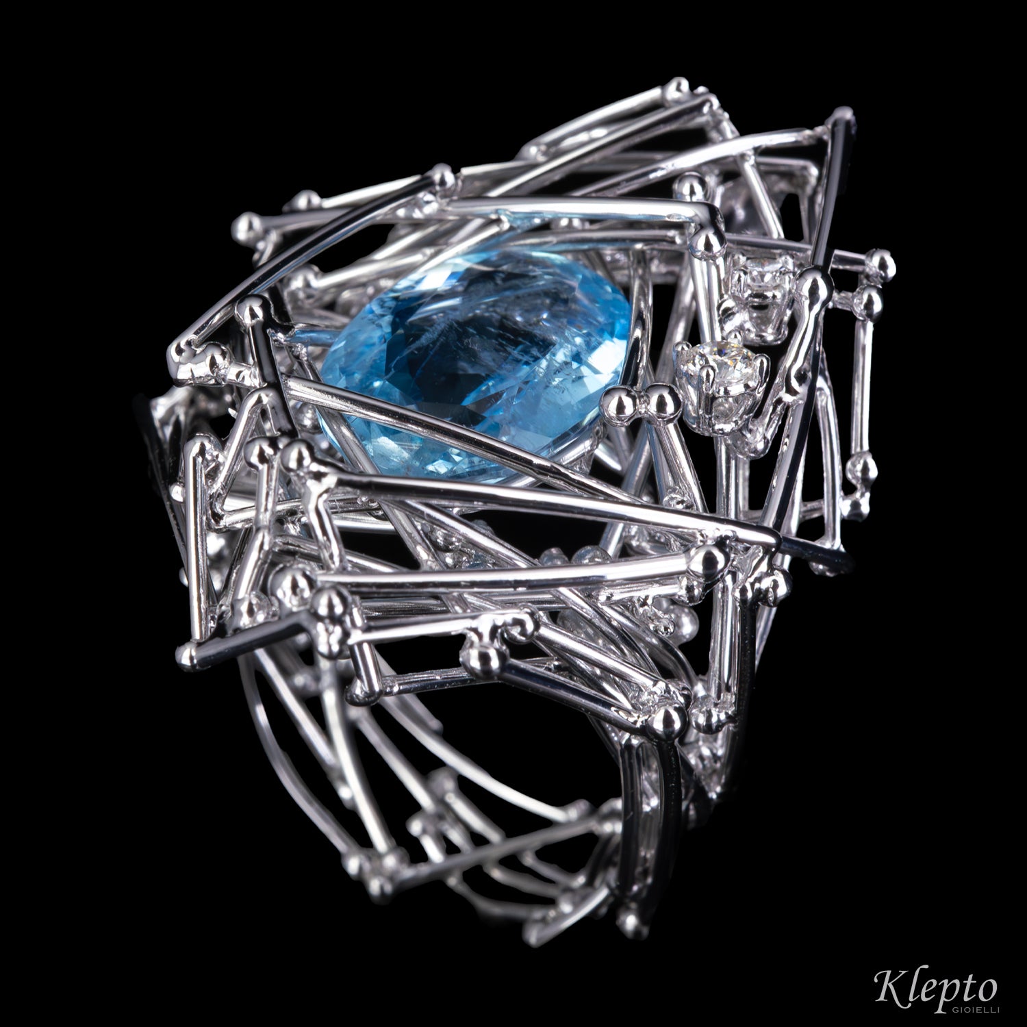 White gold ring "IntriKo" with Aquamarine and Diamonds