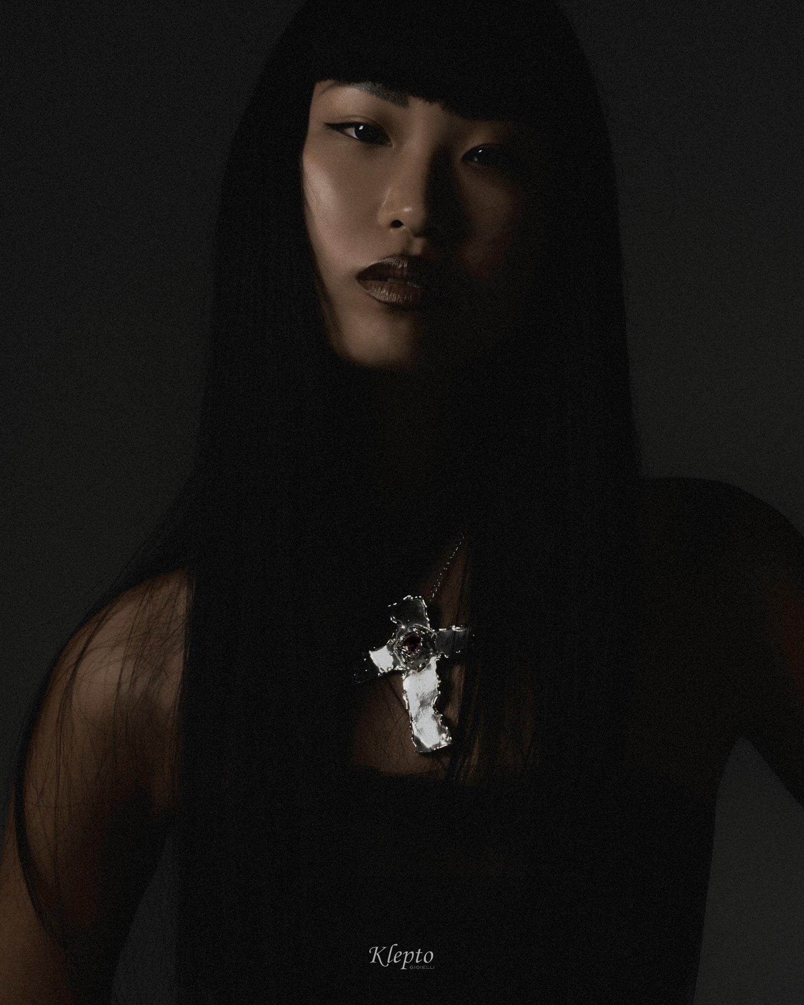 Cross pendant in Silnova® Silver with Amethyst