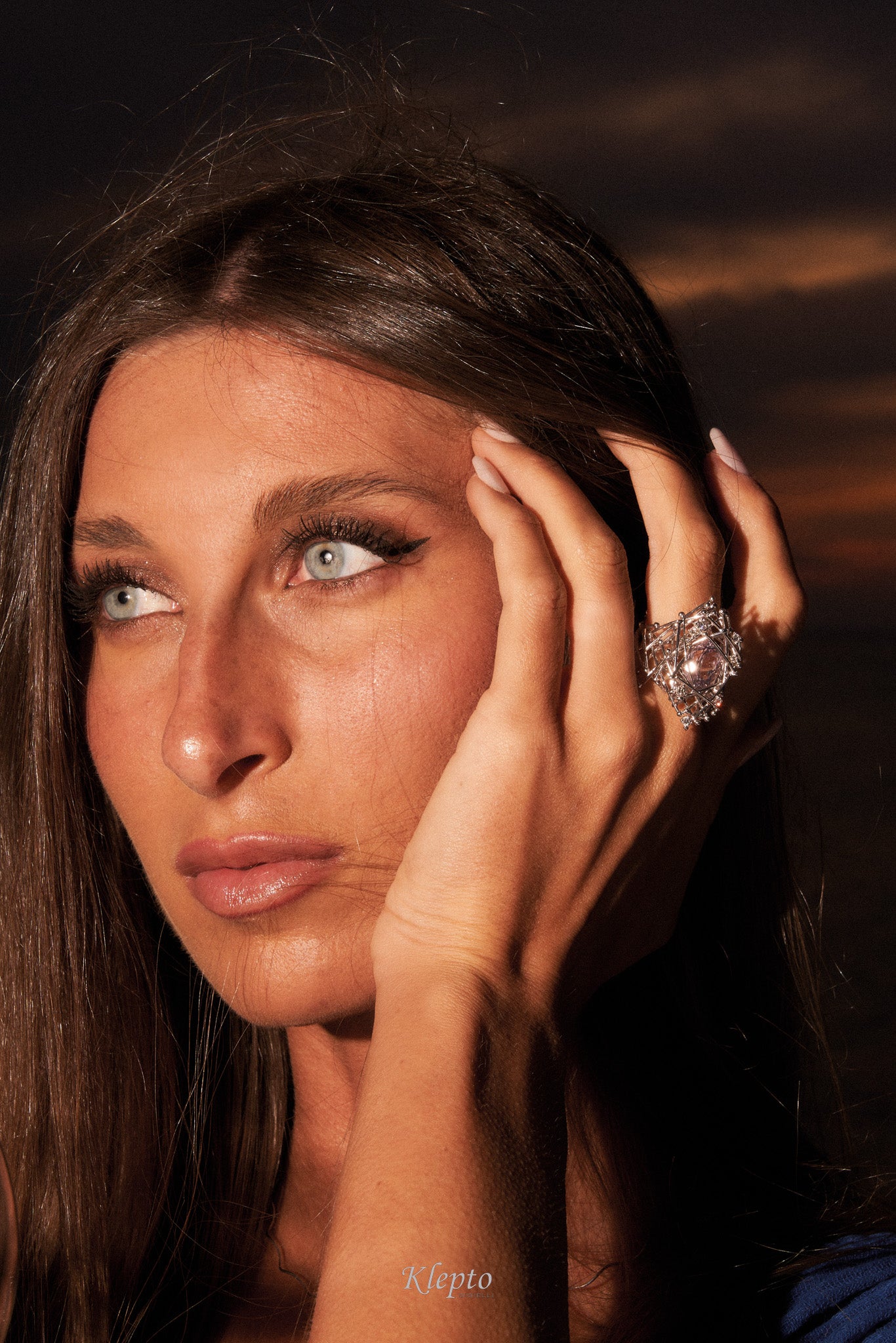 "IntriKo" white gold ring with Kunzite and Diamonds