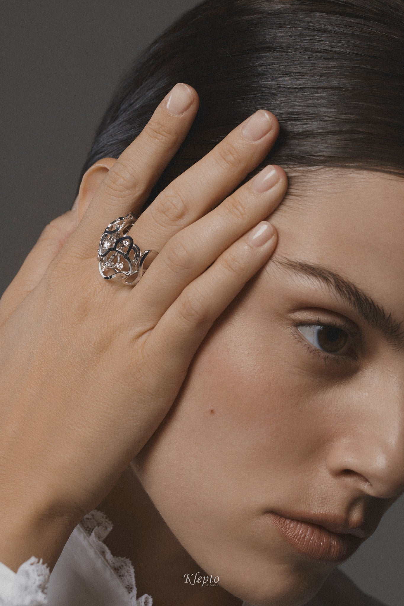 White gold ring "Origins" with Diamonds