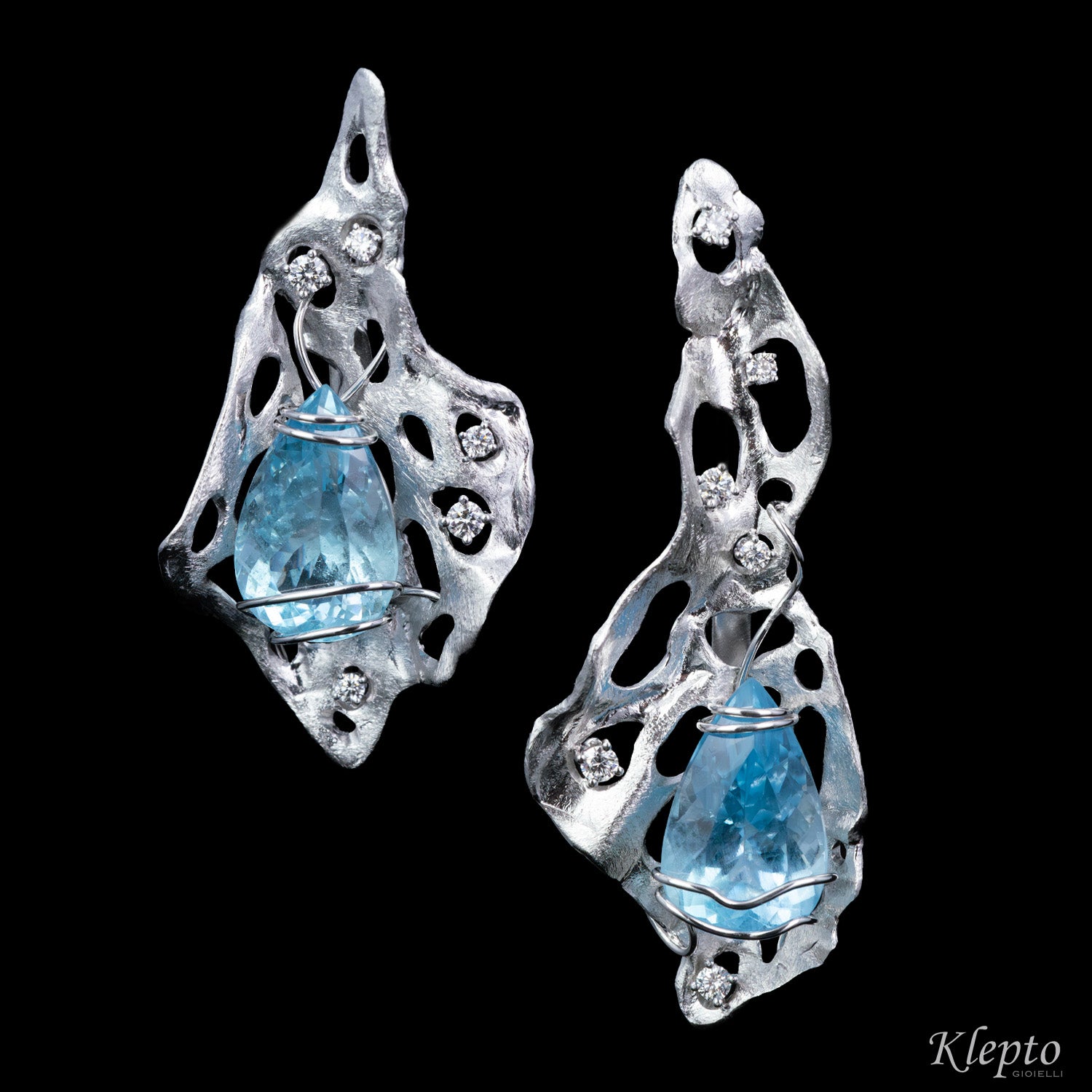 "Auriel et Nivara" white gold earrings with aquemarines and diamonds