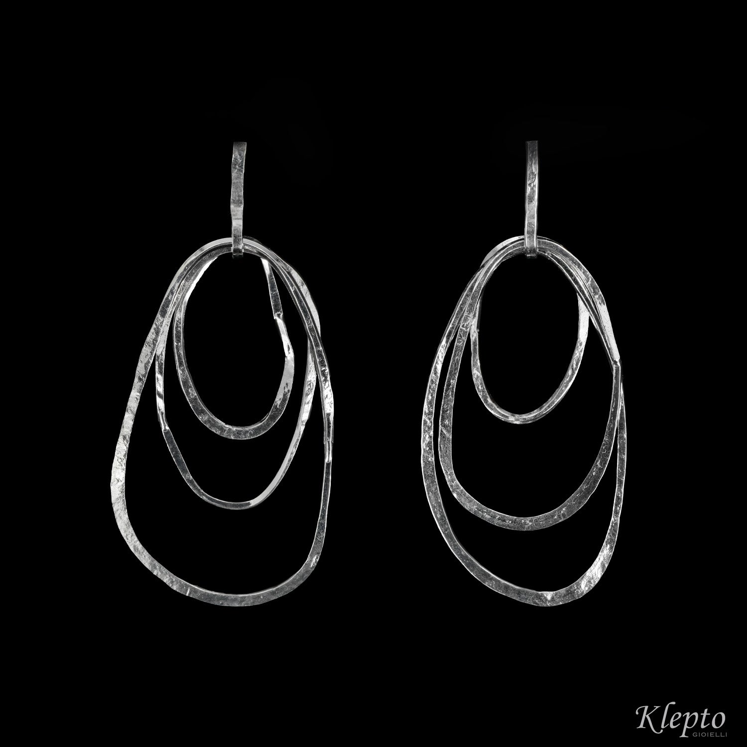 Earrings in Silnova® Silver with hammered wire