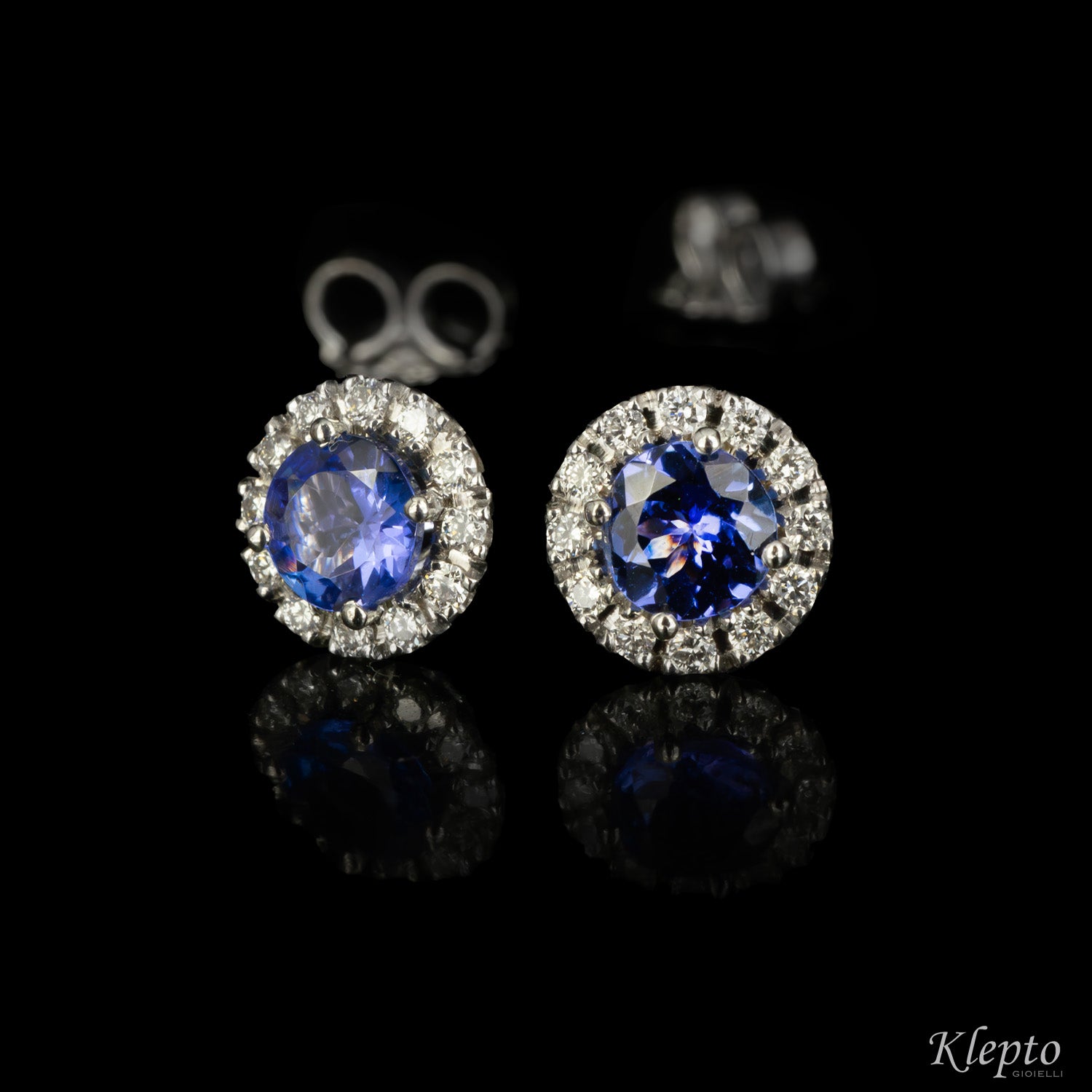 White gold earrings with Tanzanites and Diamonds