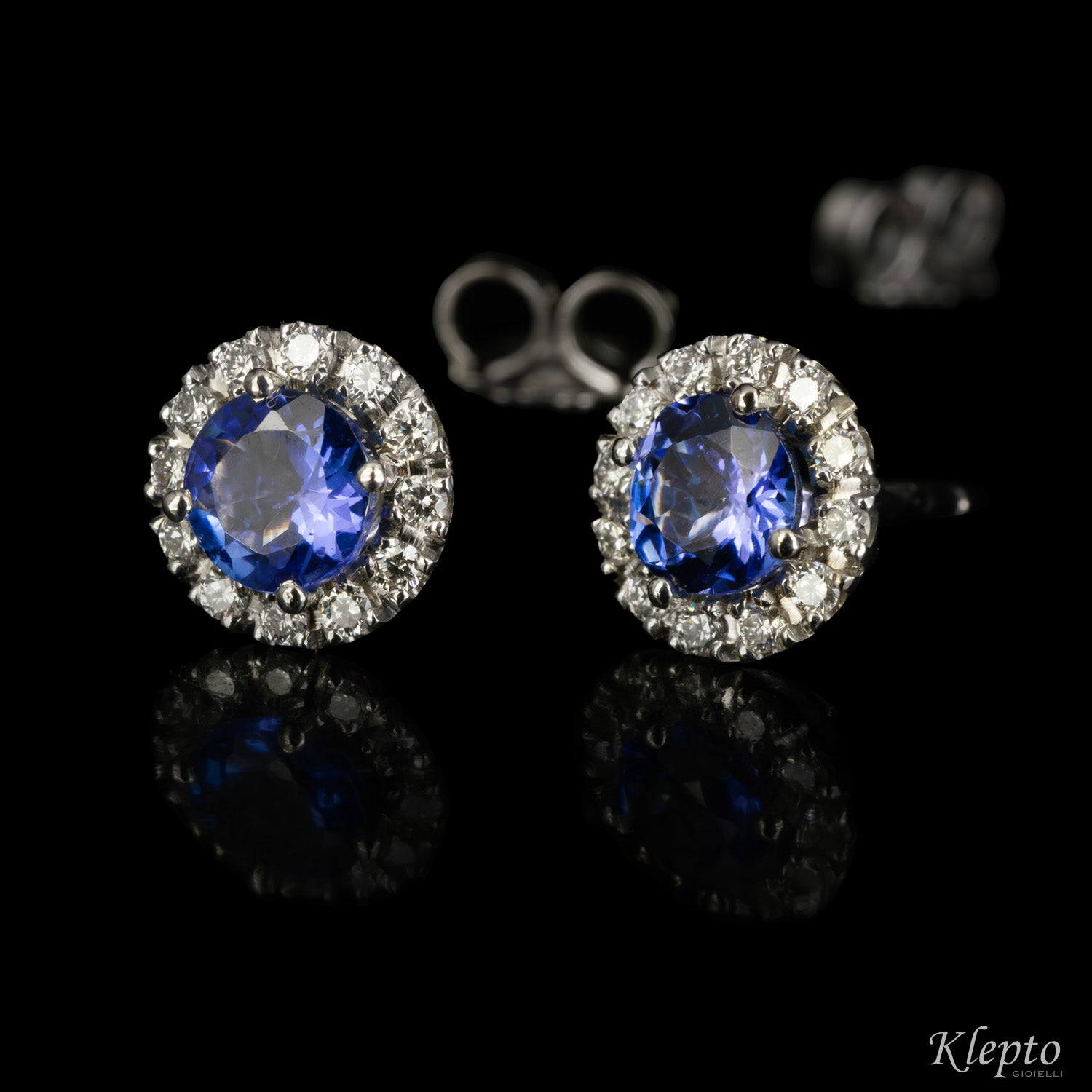 White gold earrings with Tanzanites and Diamonds
