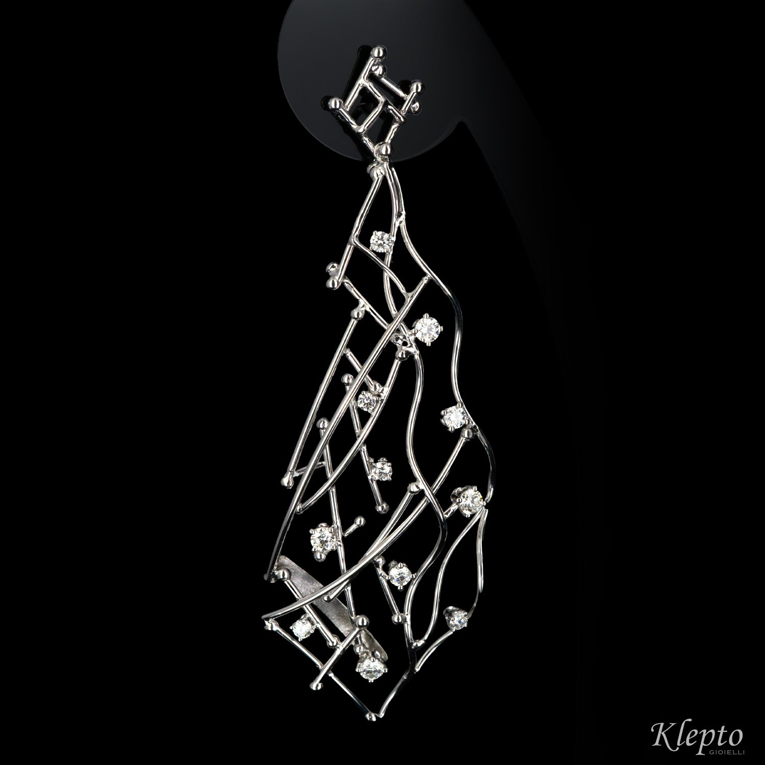 "One Night" White Gold Earrings with Diamonds