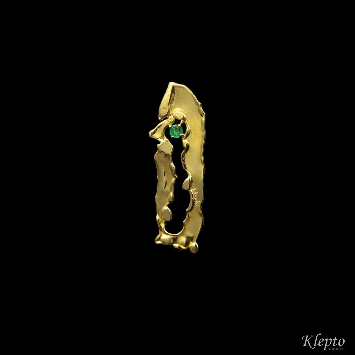Flame-fused yellow gold earrings with Emeralds