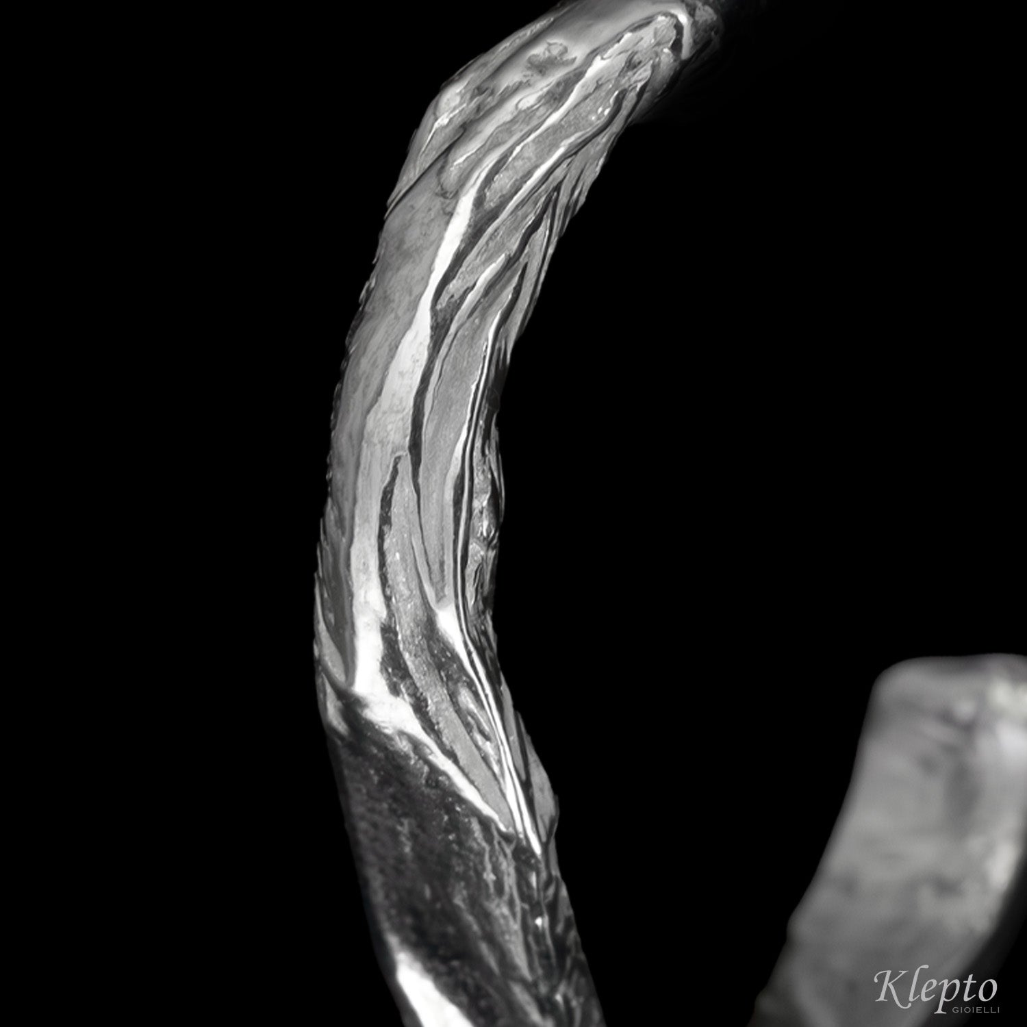 Silnova® Silver earrings with yellow gold details