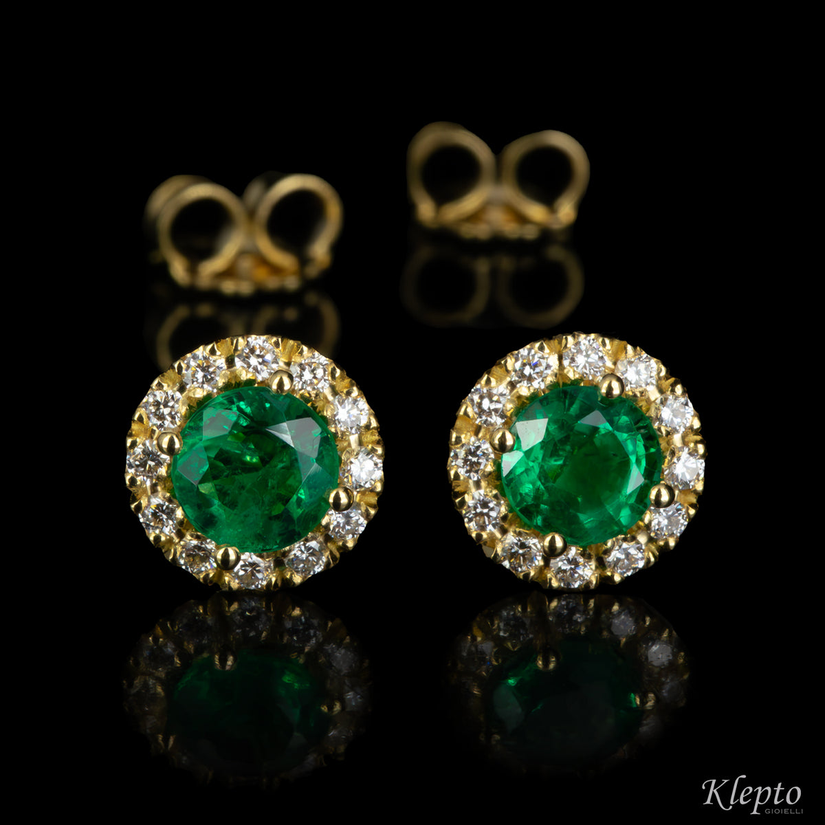 Yellow gold earrings with emeralds and diamonds
