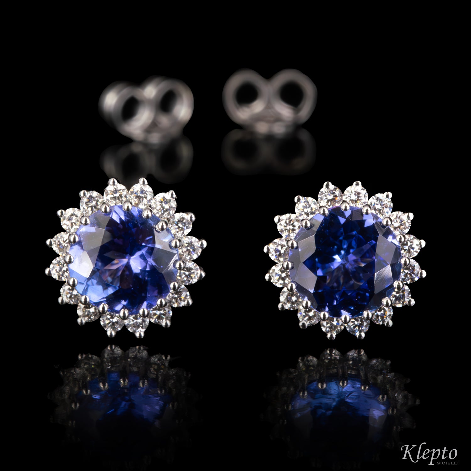 White gold earrings with Tanzanites and Diamonds