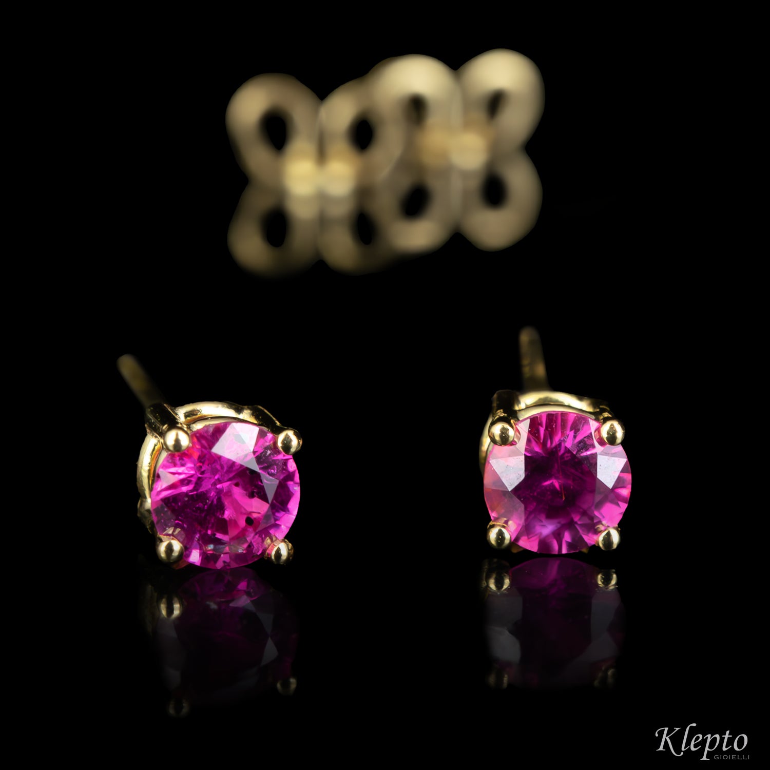 Yellow gold earrings with pink sapphires