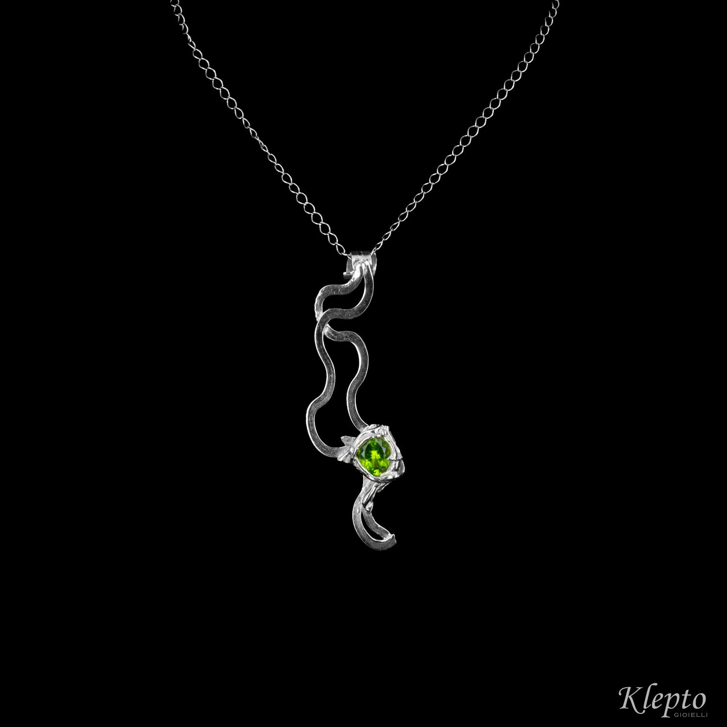 Silnova® Silver Pendant wire with Peridot