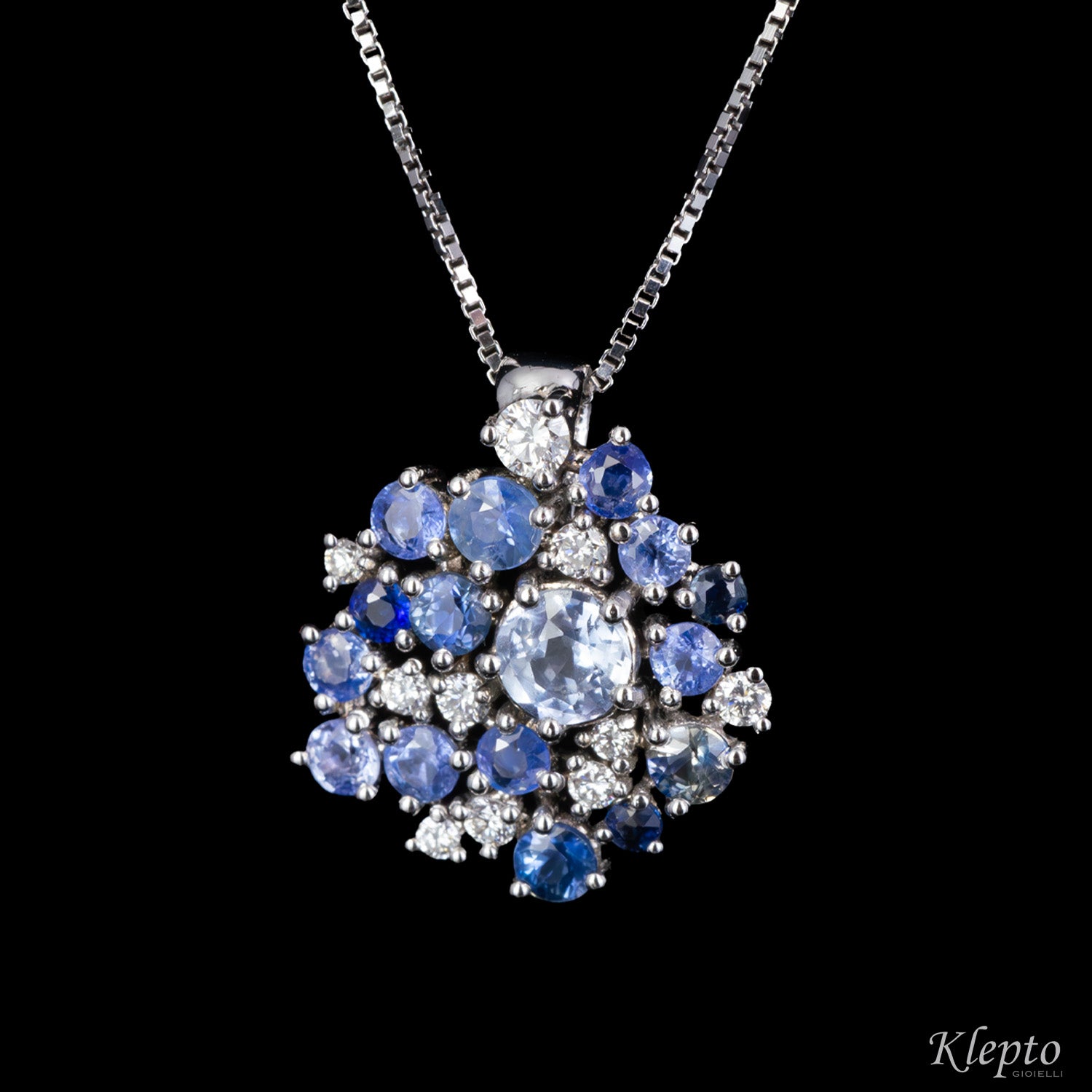 White gold pendant with blue Sapphires and Diamonds